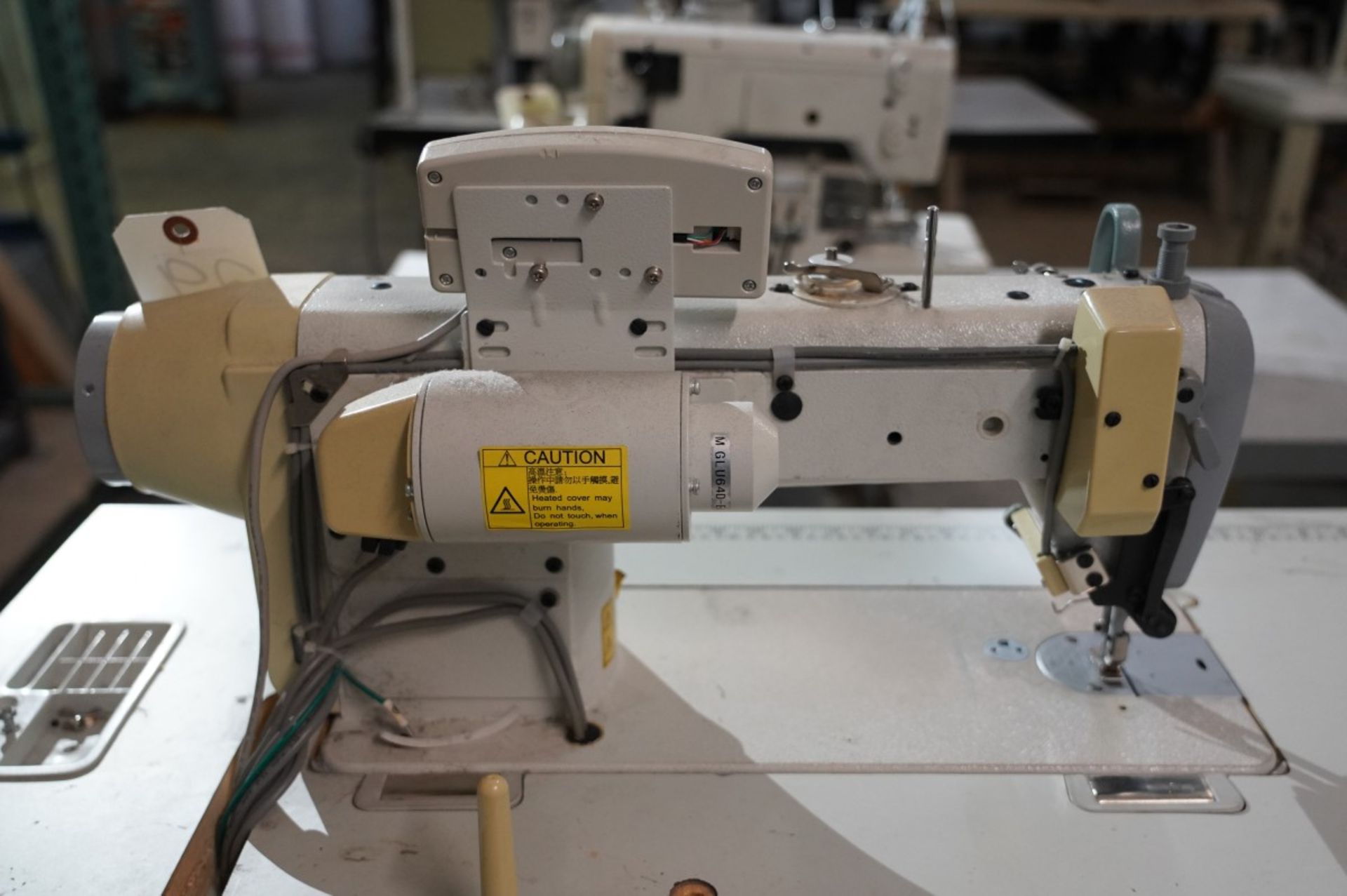 Siruba Lockstitch Sewing Machine Model DL7200-BH1-13 S/N 26370761, With Thread Trimmer, Adjustable - Image 8 of 9