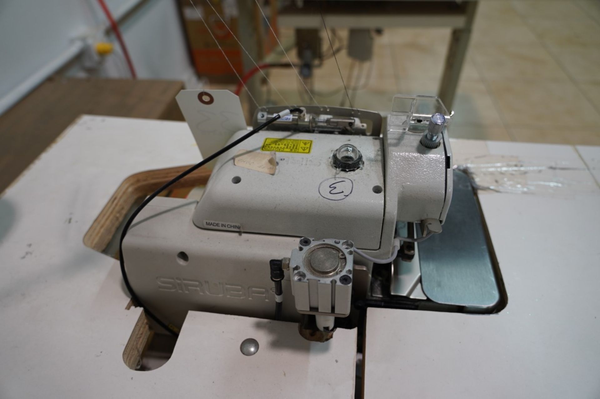 Siruba Overlock Sewing Machine Model 747QD - 514M5-23/BKS S/N HDJA1448C00116, Adjustable Speed, Gau - Image 5 of 7