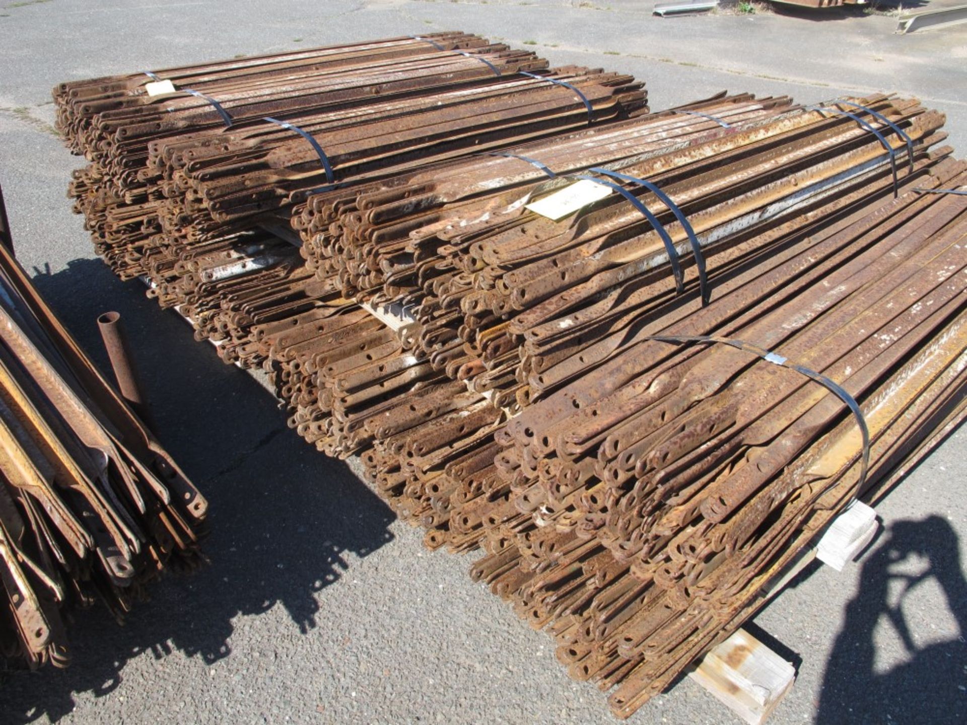 Lot of (300) Cross Brace 4' x 4' (Waco #244.04) - Image 4 of 6