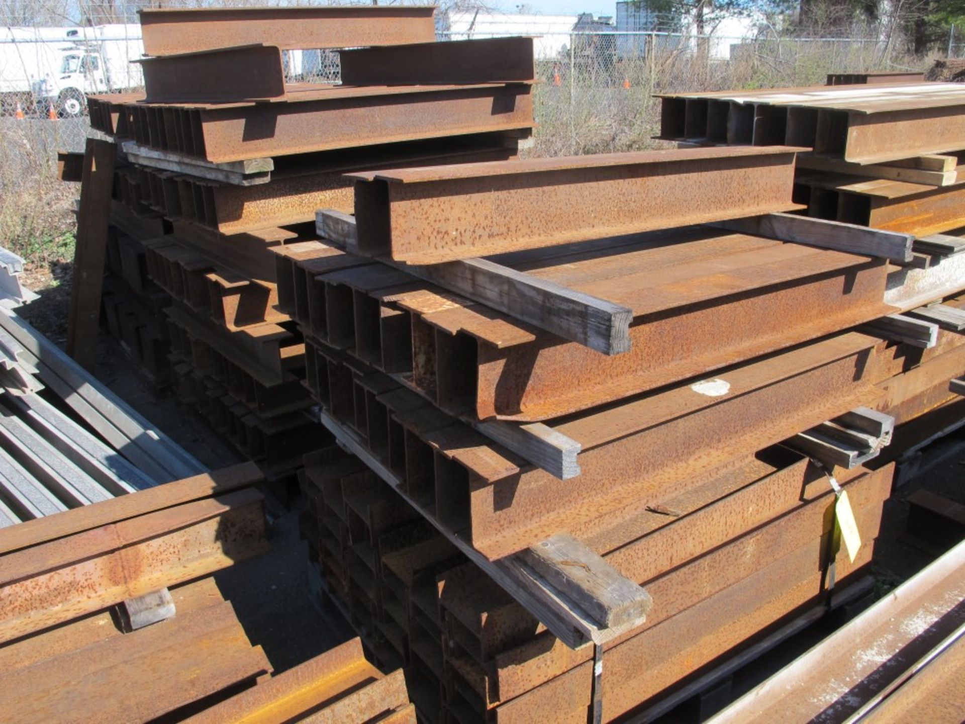 Lot of (160) Steel Beam 4' (Waco #W6X124)