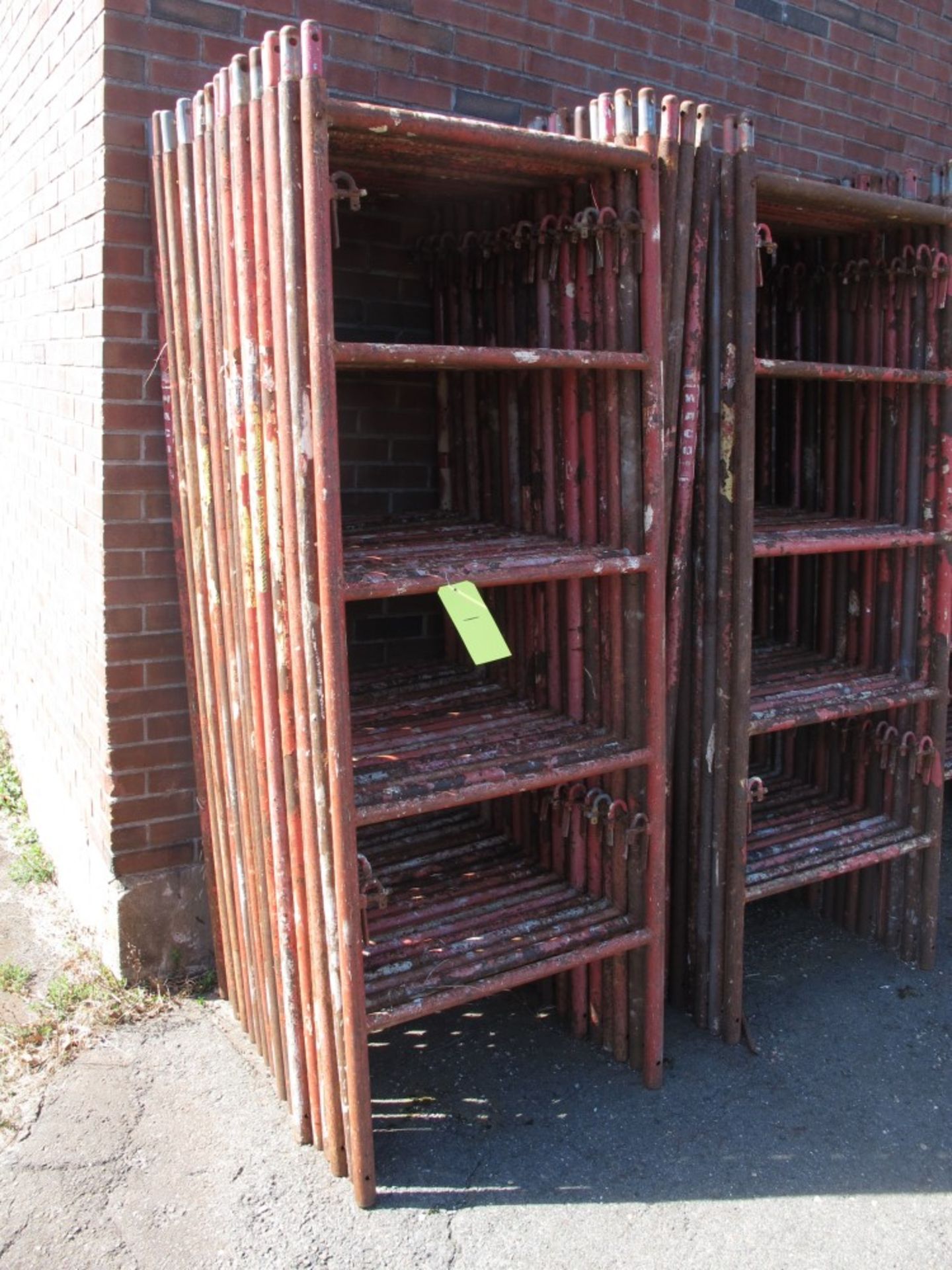 Lot of High Frames Including: (56) 29" Wide x 3' High (Waco #123 - Weight 1120); (84) 29" Wide x - Image 2 of 8