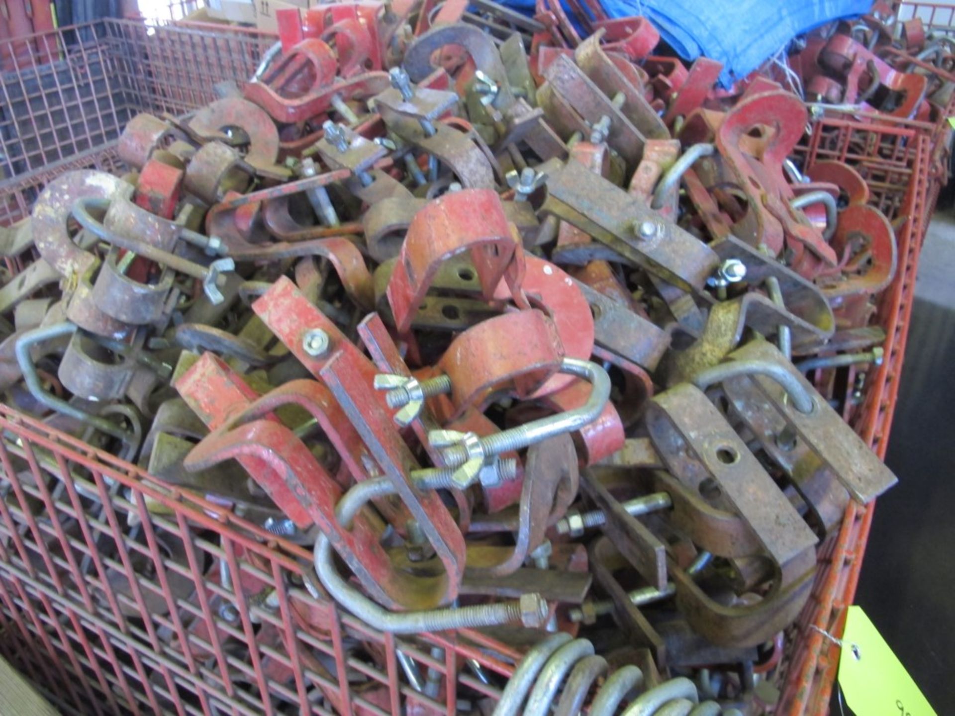 Lot of (300) Putlog Hanger (Waco #370) - Image 4 of 4