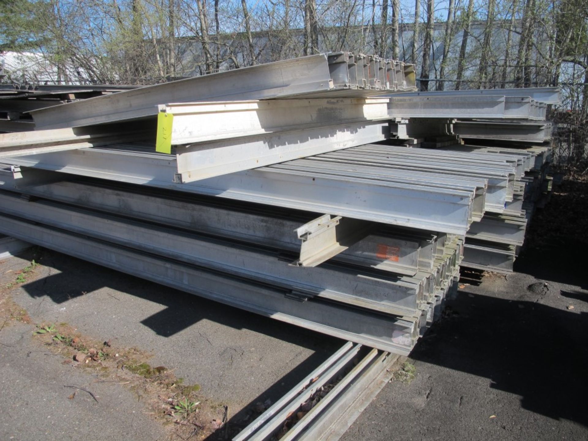 Lot Including: (45) ALUMA SYSTEMS Aluminum Joist 12' (Waco #12'ALJO - Weight 2700); (300) Alum... - Image 4 of 4