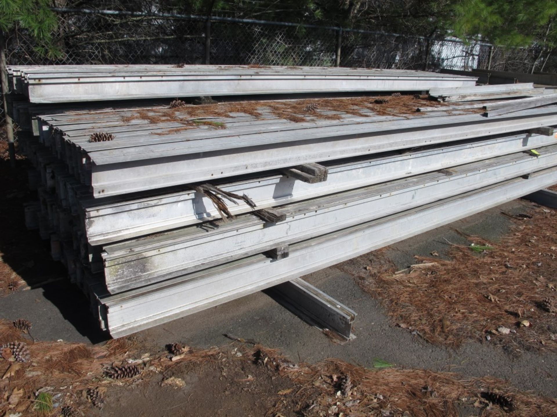 Lot of (100) ALUMA SYSTEMS Aluminum Joist (Waco #18'ALJO) - Image 2 of 2