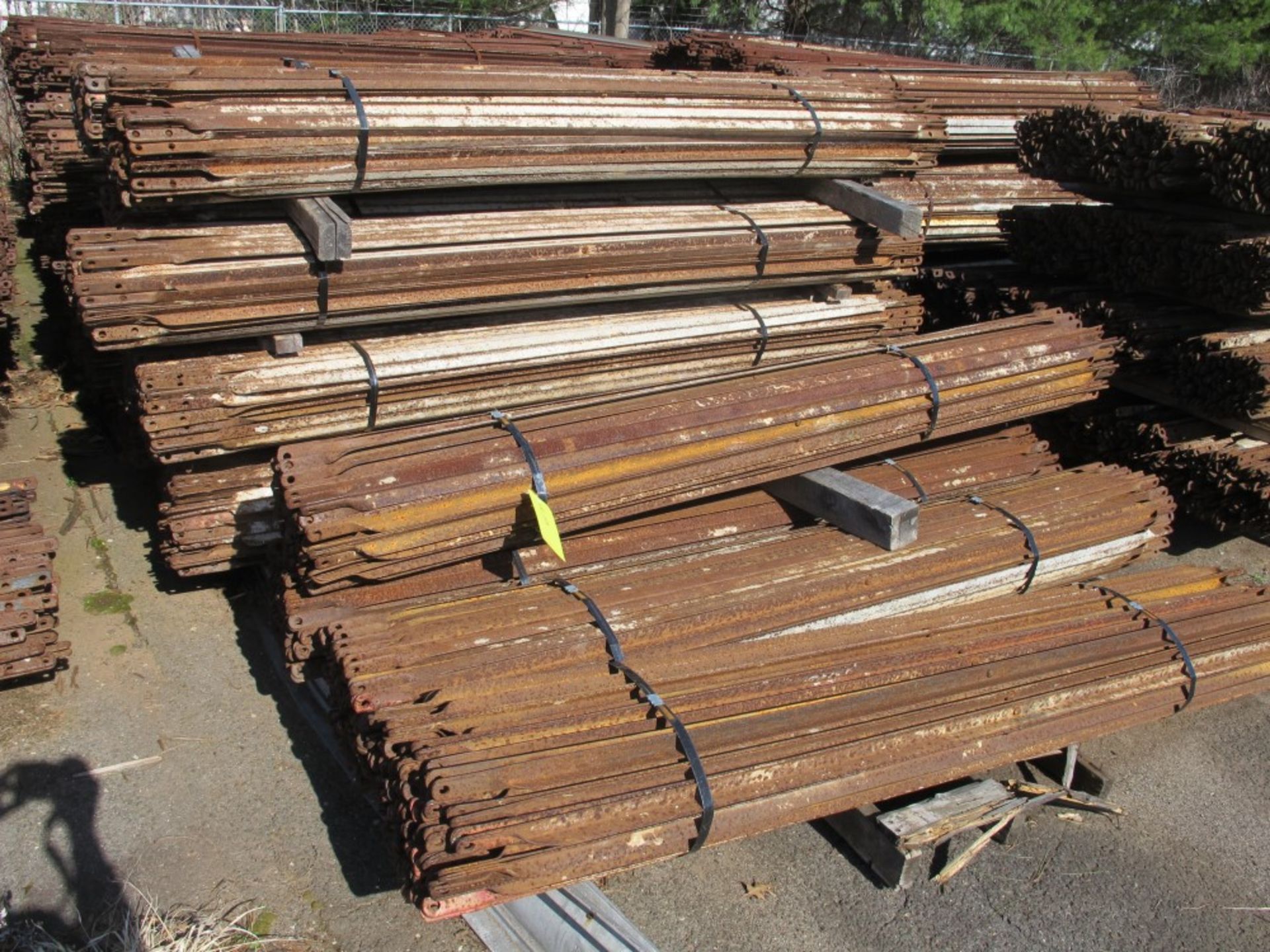 Lot of (400) Cross Brace 4' x 6' (Waco #244.06)