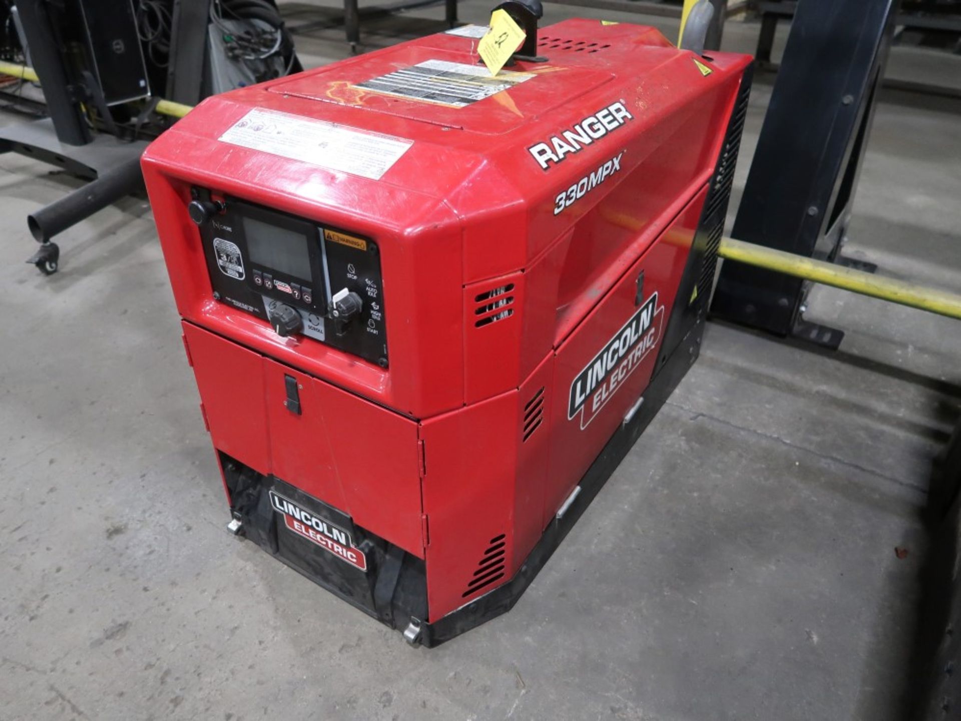 Lincoln Electric Ranger AC/DC Welder/Generator - Image 2 of 5