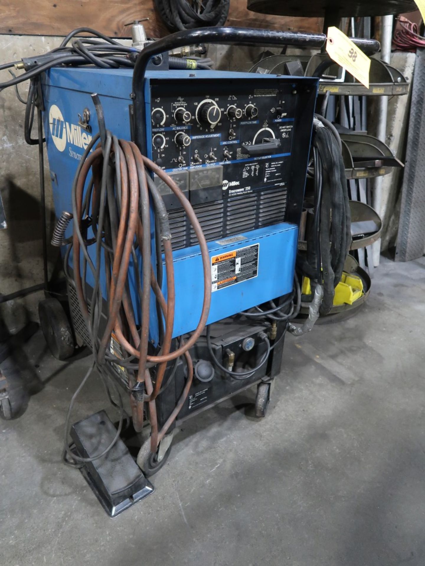 Miller Syncrowave 250 Tig Welder S/N LA302871, 250 AMP - Image 3 of 6