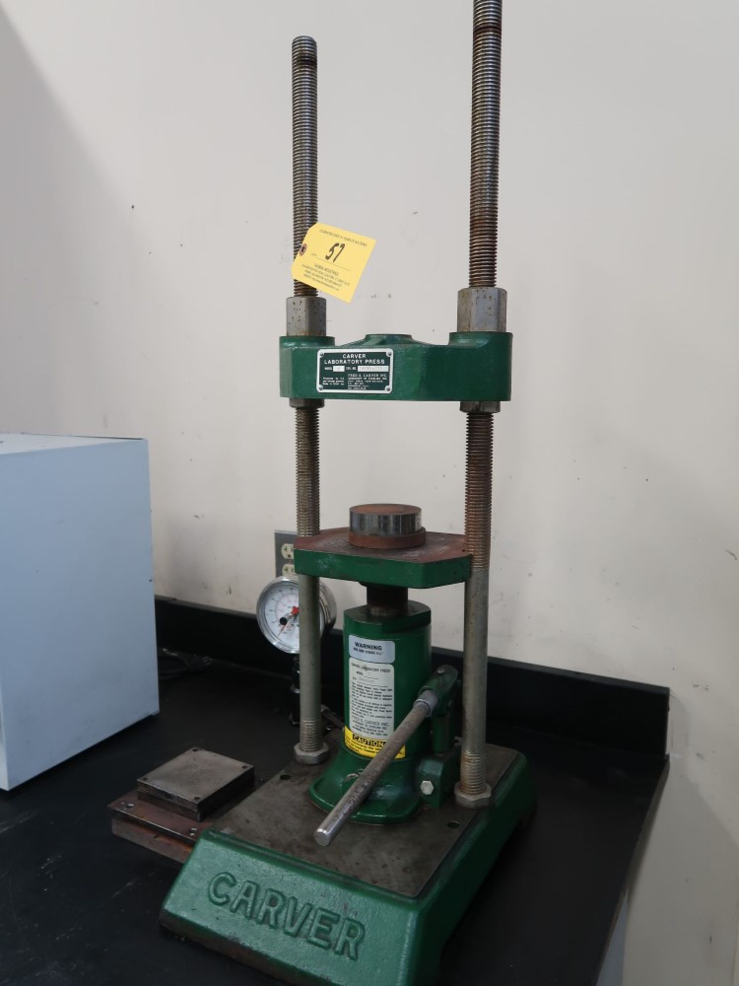 Carver Laboratory Press Model C S/N 34000-228 - Image 3 of 5