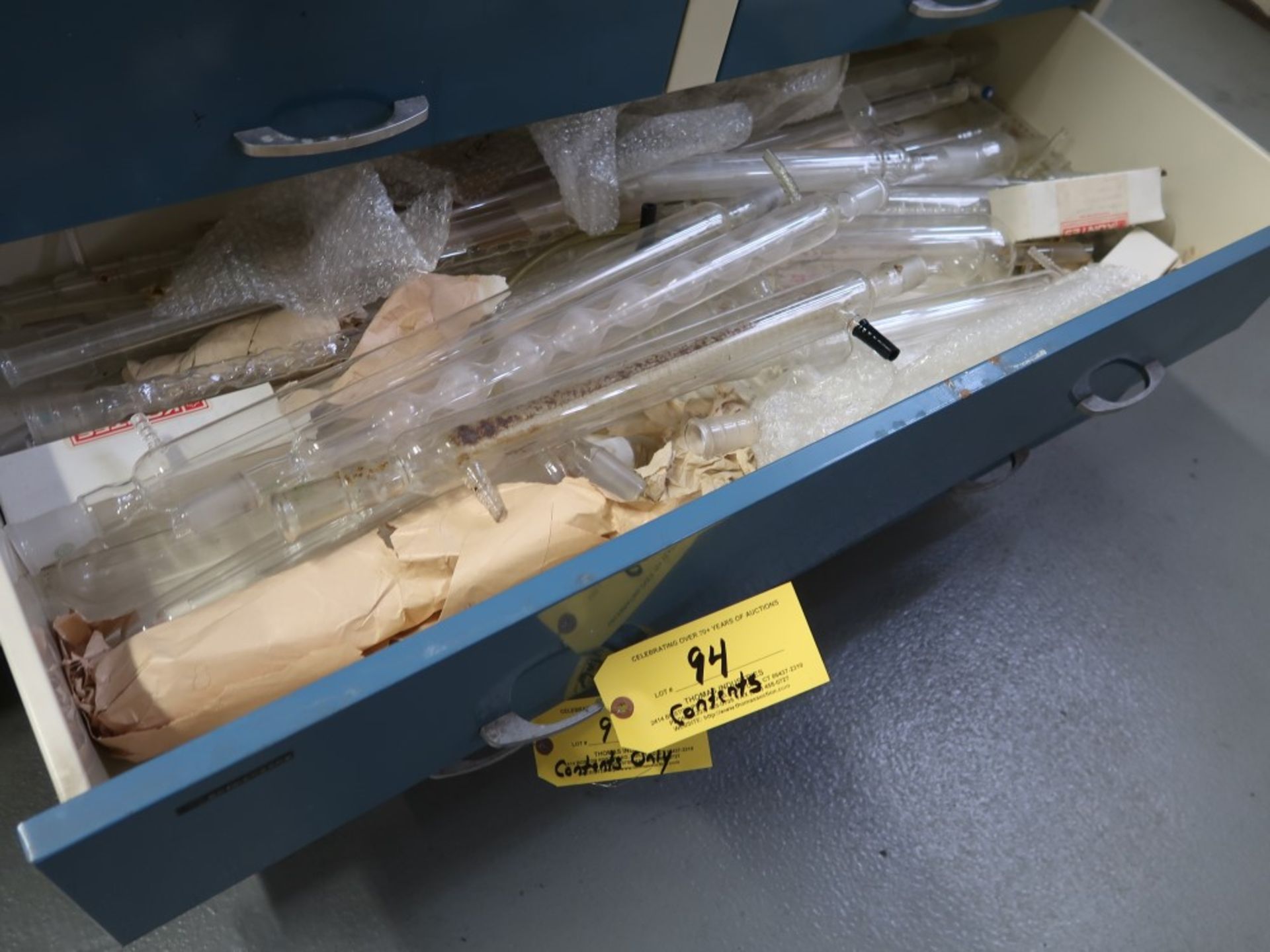 Large Assortment of Laboratory Glassware Located in Lab Counter Drawers - Image 11 of 17