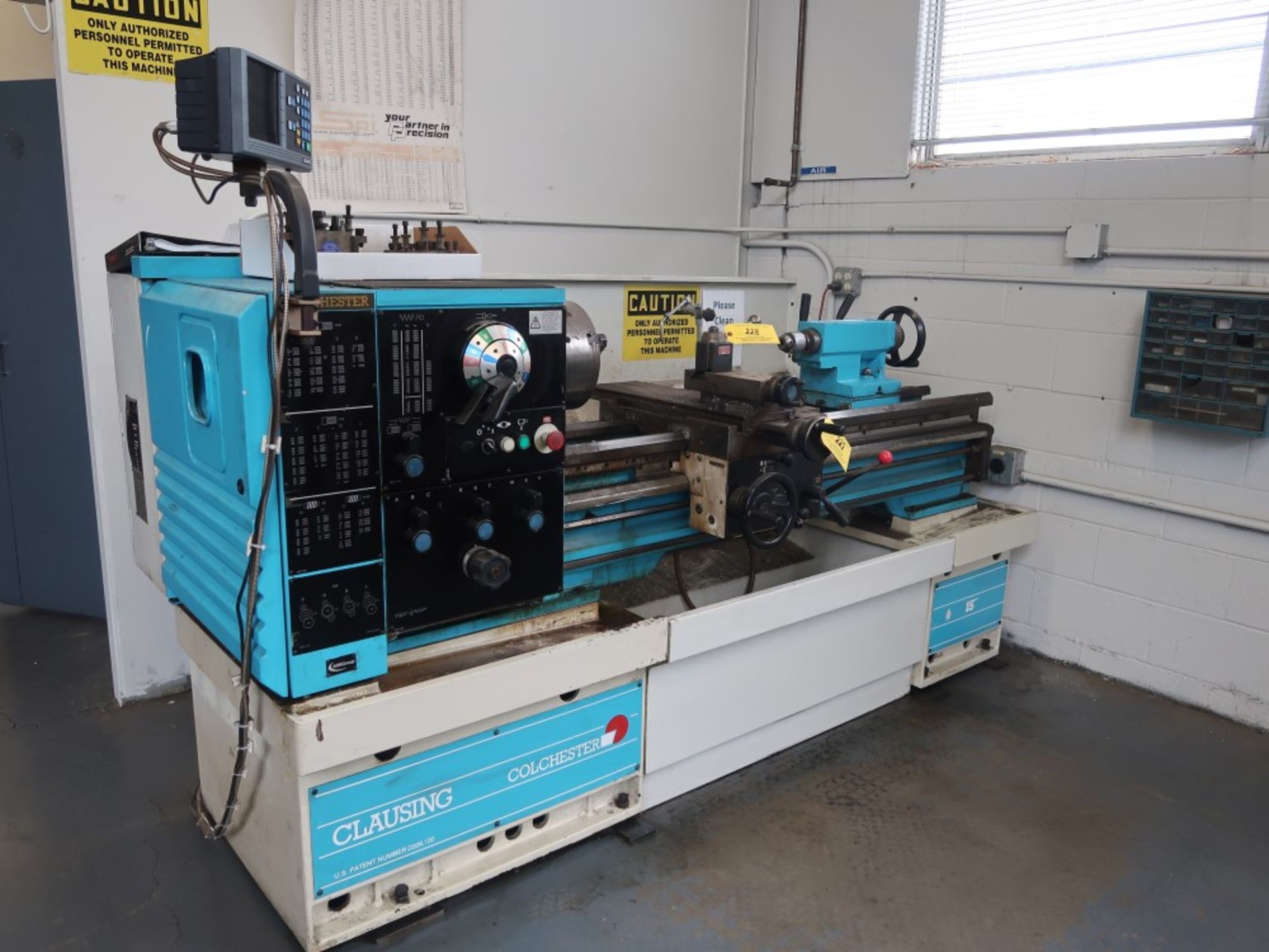 2001 Clausing Colchester 15" Toolroom Lathe S/N CG0152 Spindle Speed 20-2500 RPM w/ Accu-Rite DRO - Image 3 of 8