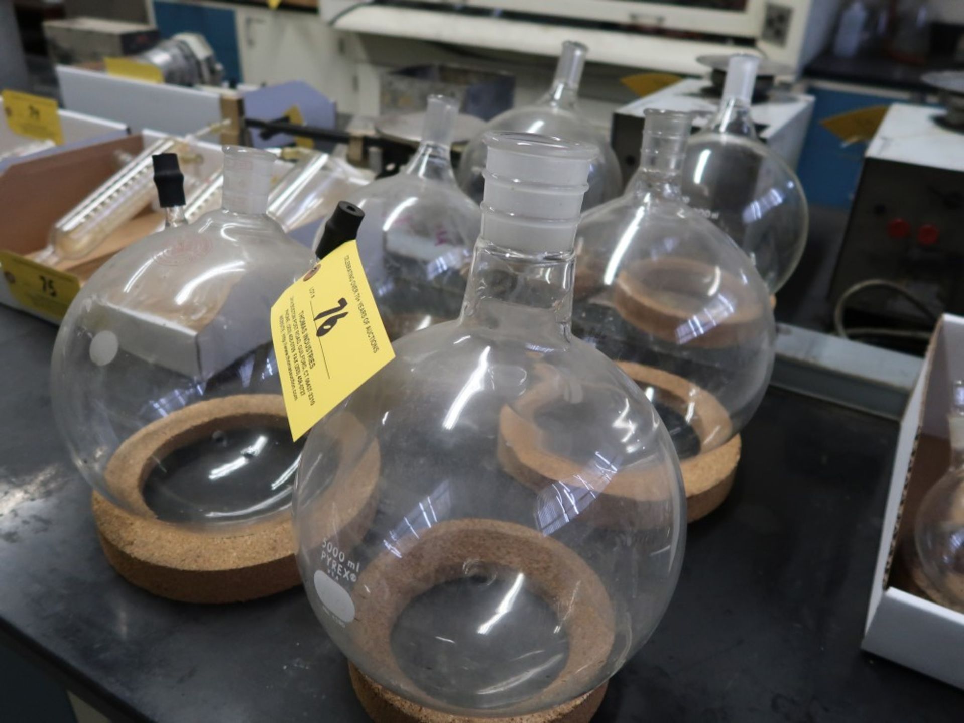 Lot of Pyrex and Kimax Misc ML, Round Bottom Lab Flask 3000 ML - 5000 ML - Image 2 of 2