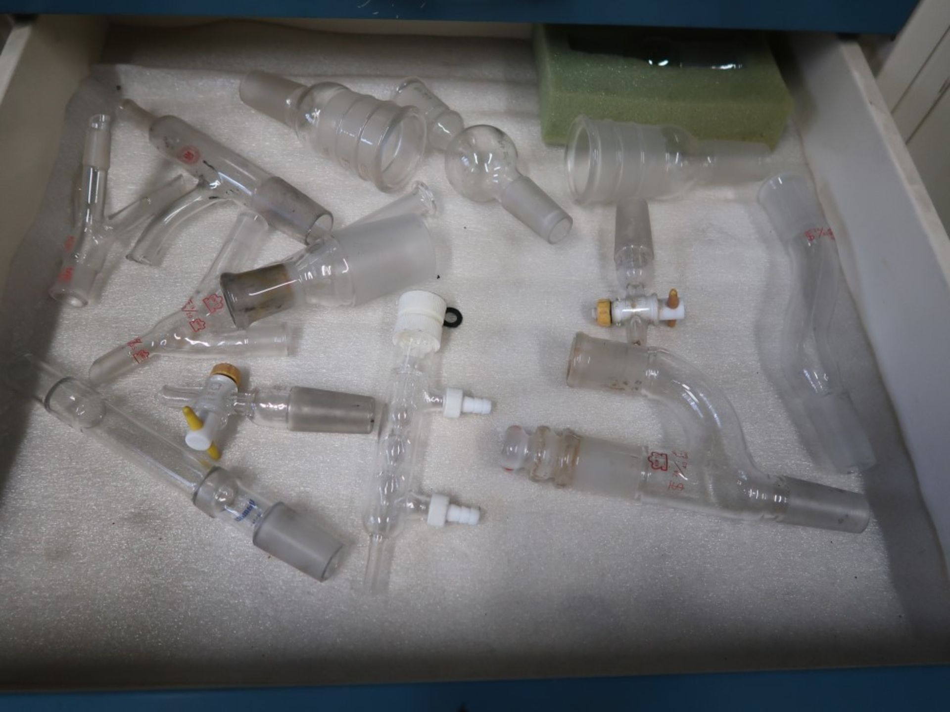 Large Assortment of Laboratory Glassware Located in Lab Counter Drawers - Image 5 of 17