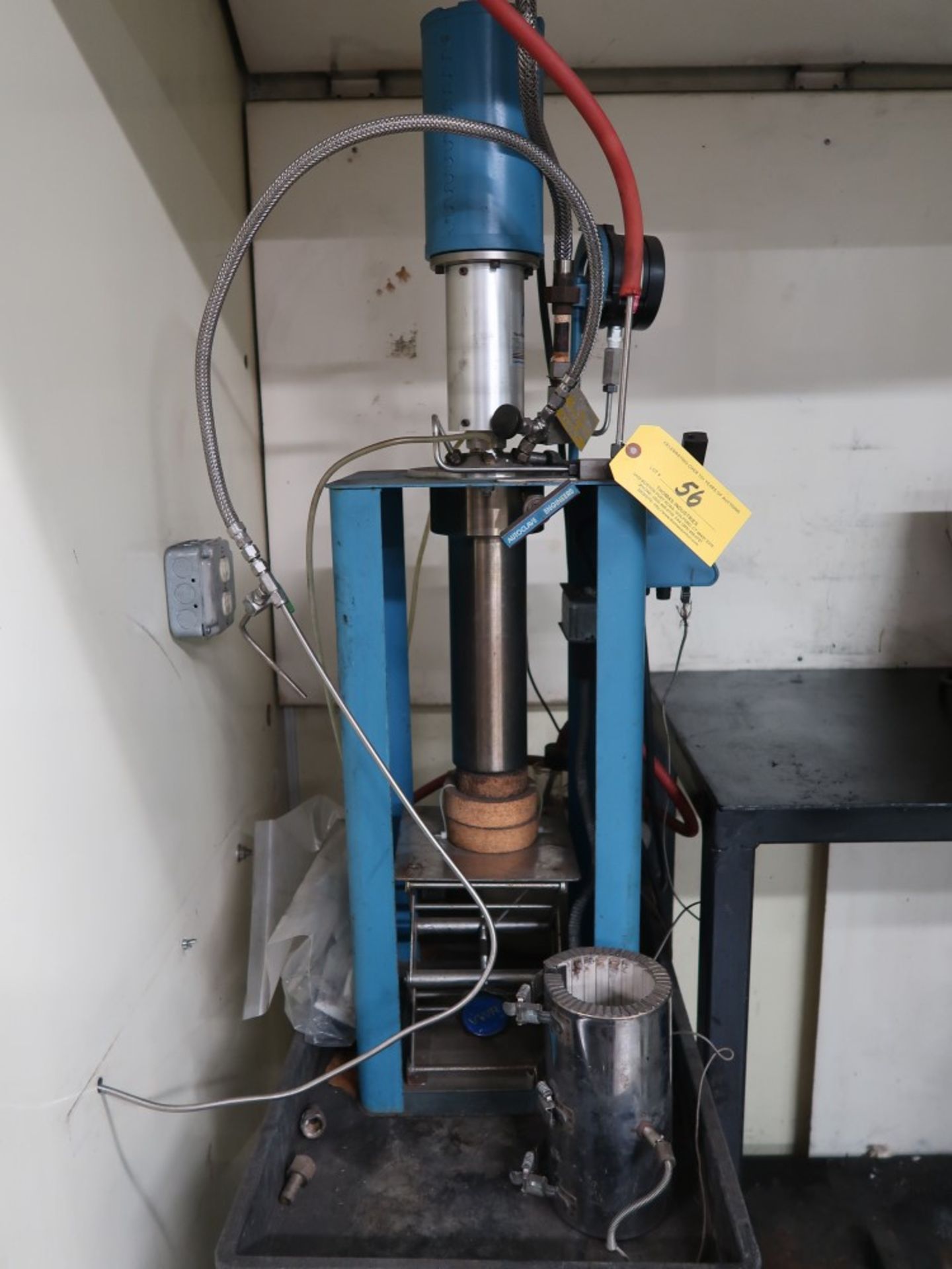 Zipper Clave Low Pressure Vertical Autoclave w/ Autoclave Engineers Modular Control - Image 3 of 4