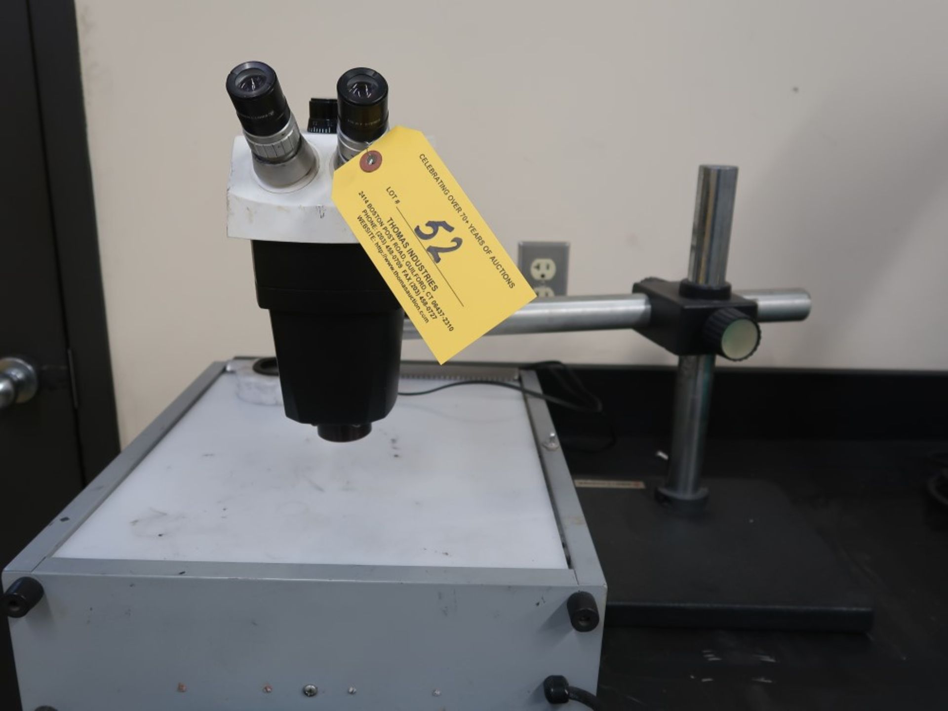 Bausch & Lomb 10X WF Stereo Zoom Microscope w/ Stand