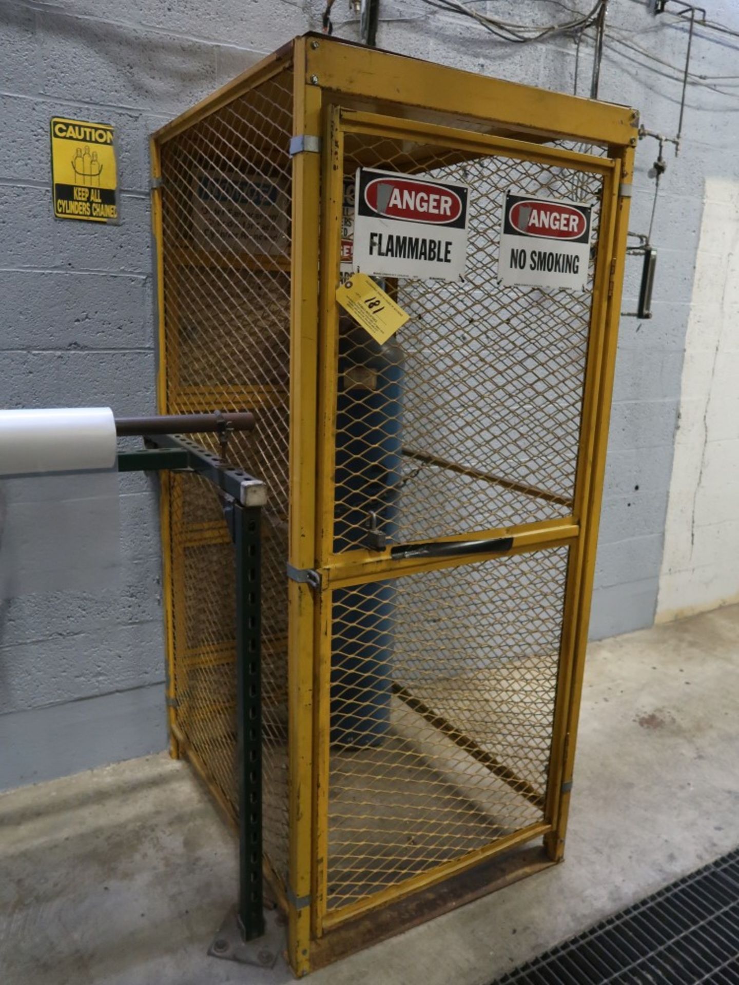 Cylinder Storage Safety Cage