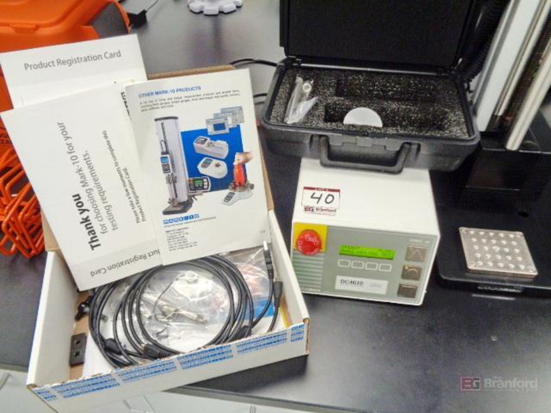 Mark-10 Test Stand, w/ DC4020 Controller, M5-200 Force Gauge, Parts Kits - Image 9 of 10