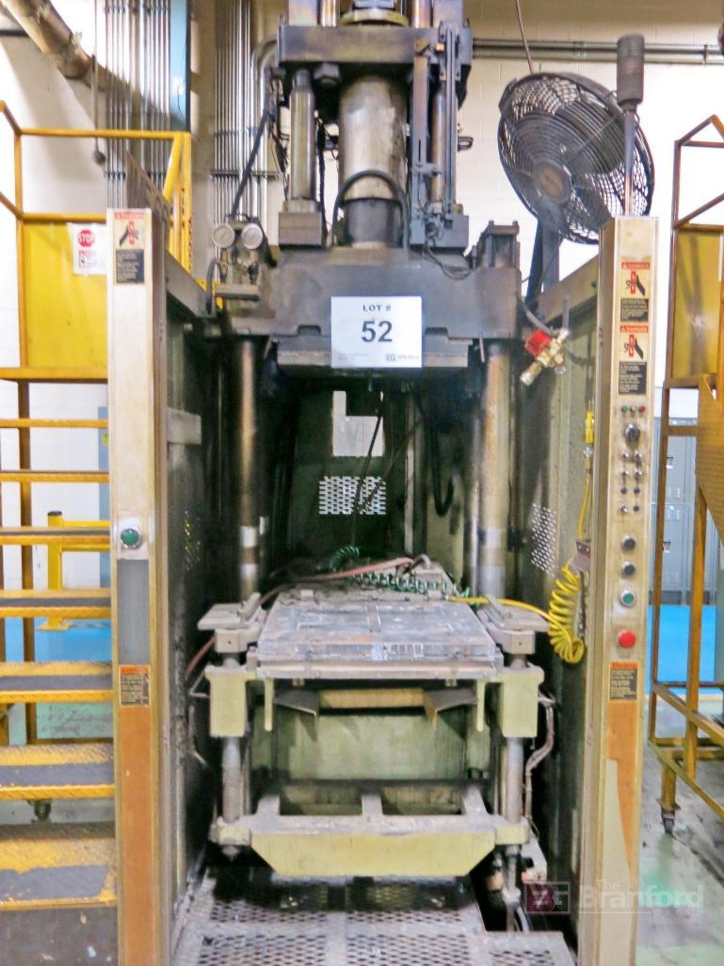 Sanyu Model STI-1.6-220VG3 Vertical 1.6L Rubber Injection Molding Machine - Image 3 of 5