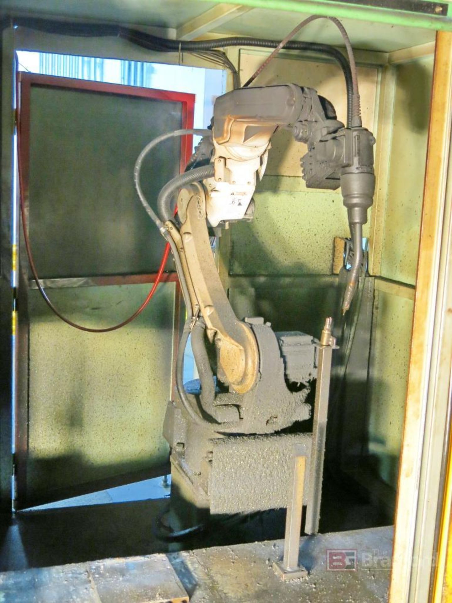 Panasonic Model TM-1400WGIII Robotic Welder - Image 2 of 8