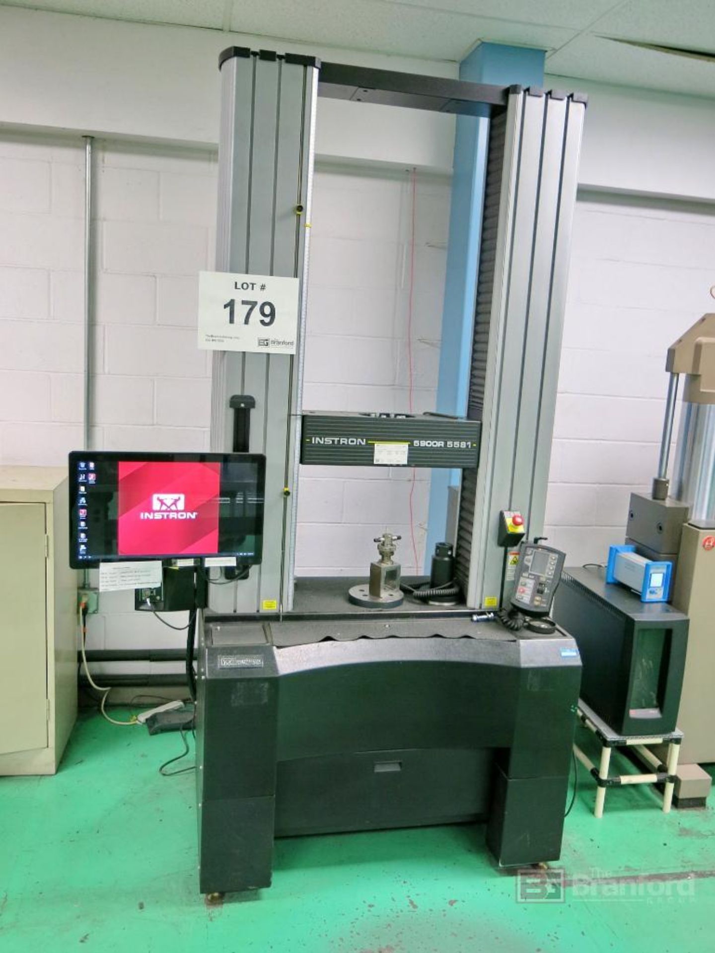 Instron Model 5900R Tensile Tester