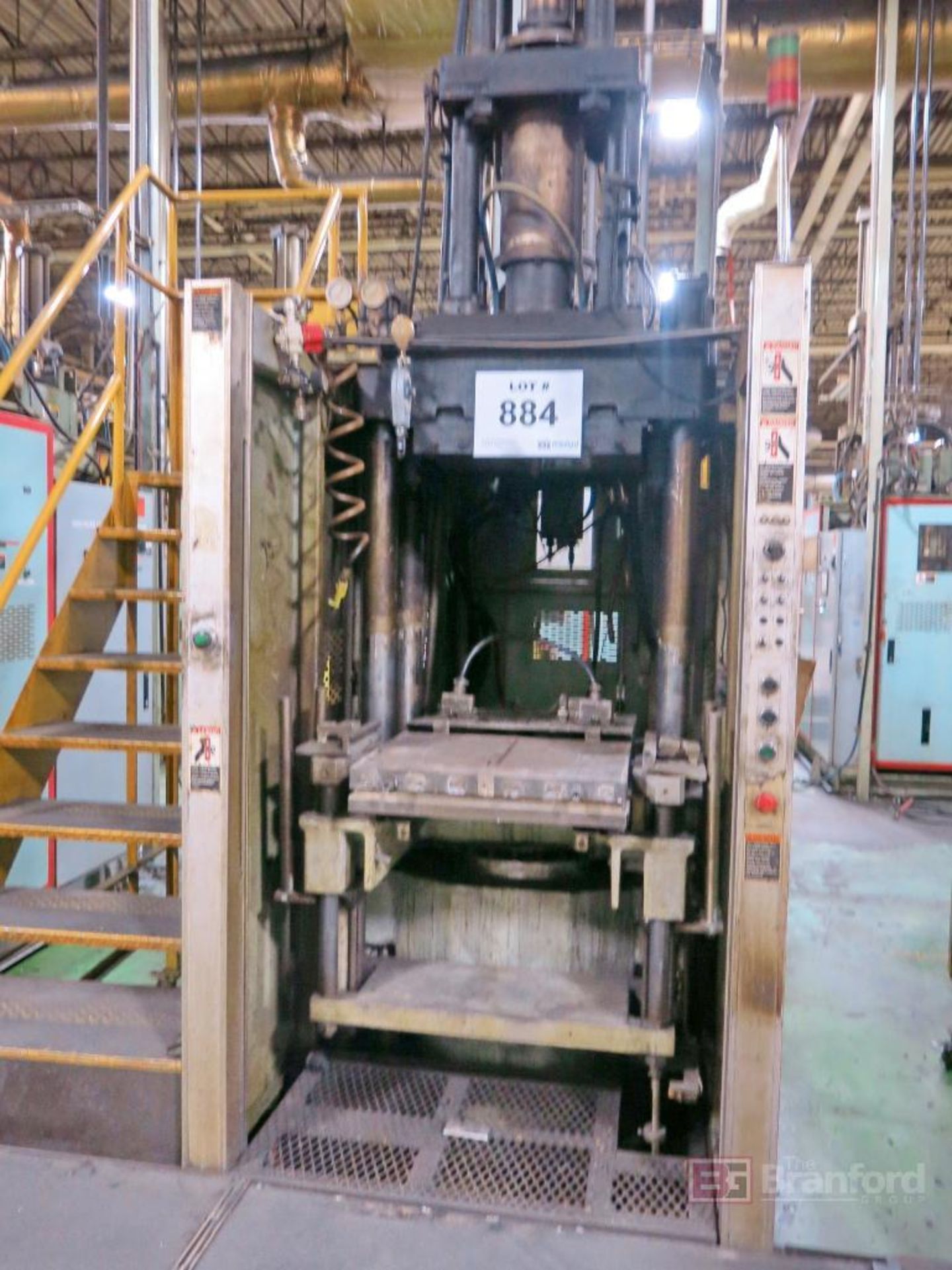 Sanyu Model STI-1.6-220VG3 1.6 Liter Vertical Rubber Injection Machine - Image 2 of 4