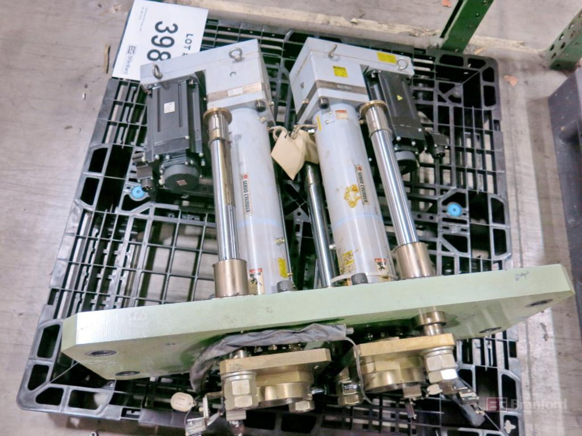 Lot of (3) Pallets of Sintu Servo Cylinders - Image 3 of 6