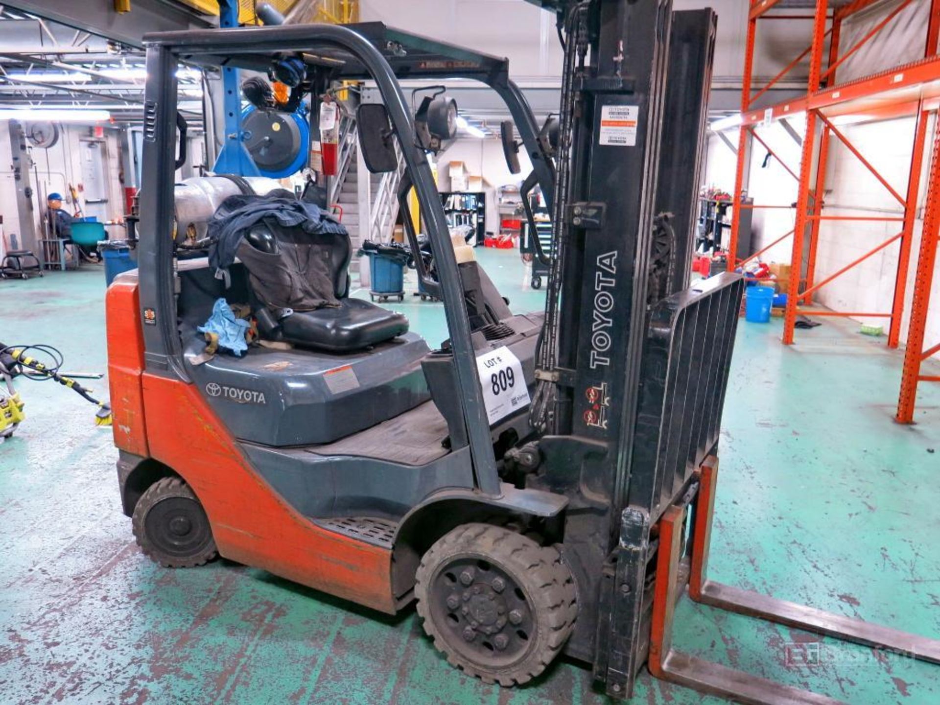 Toyota 5000-Lb Cap. Model 8FGCU25 Forklift