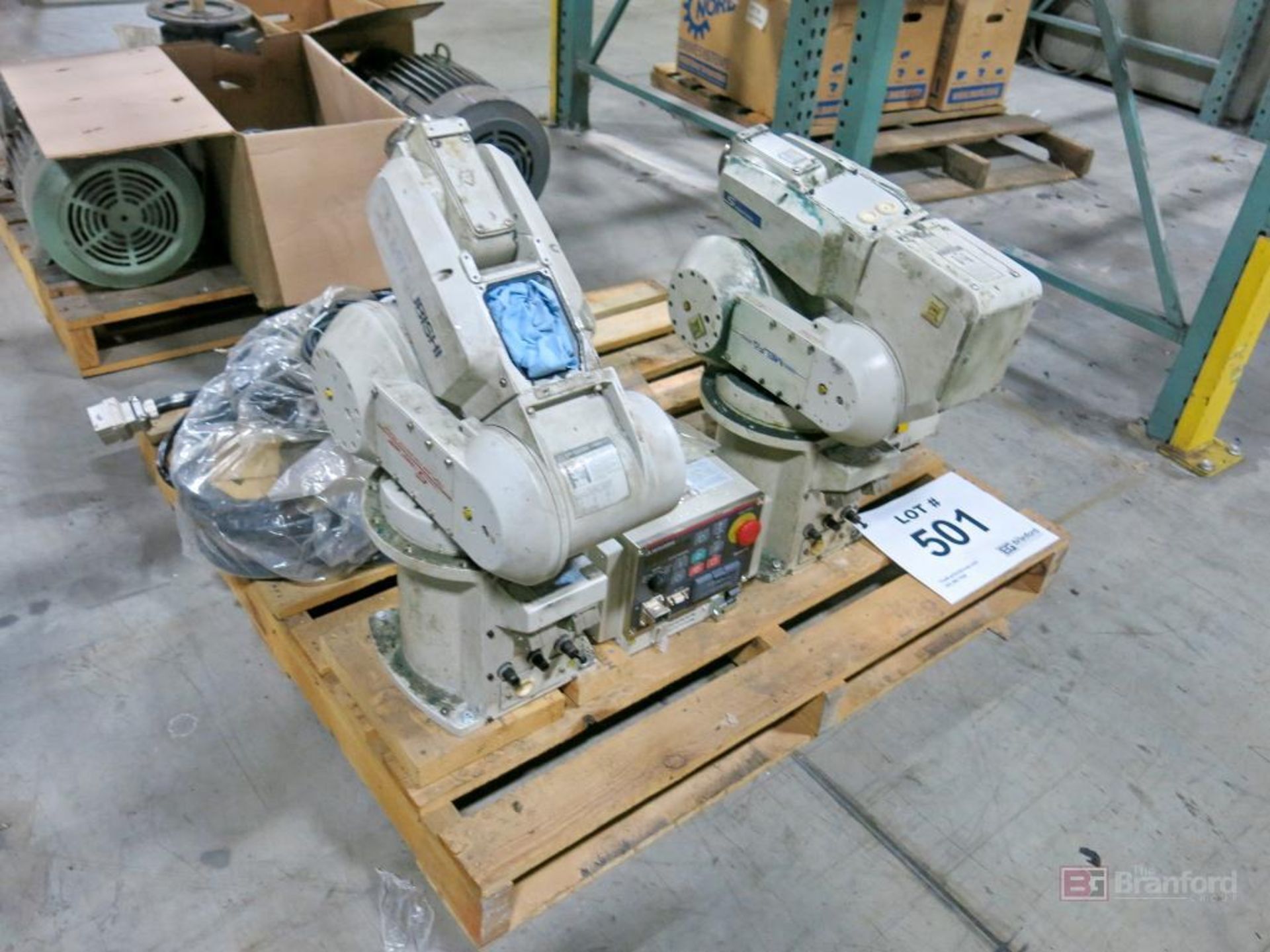 (2) Mitsubishi Robots