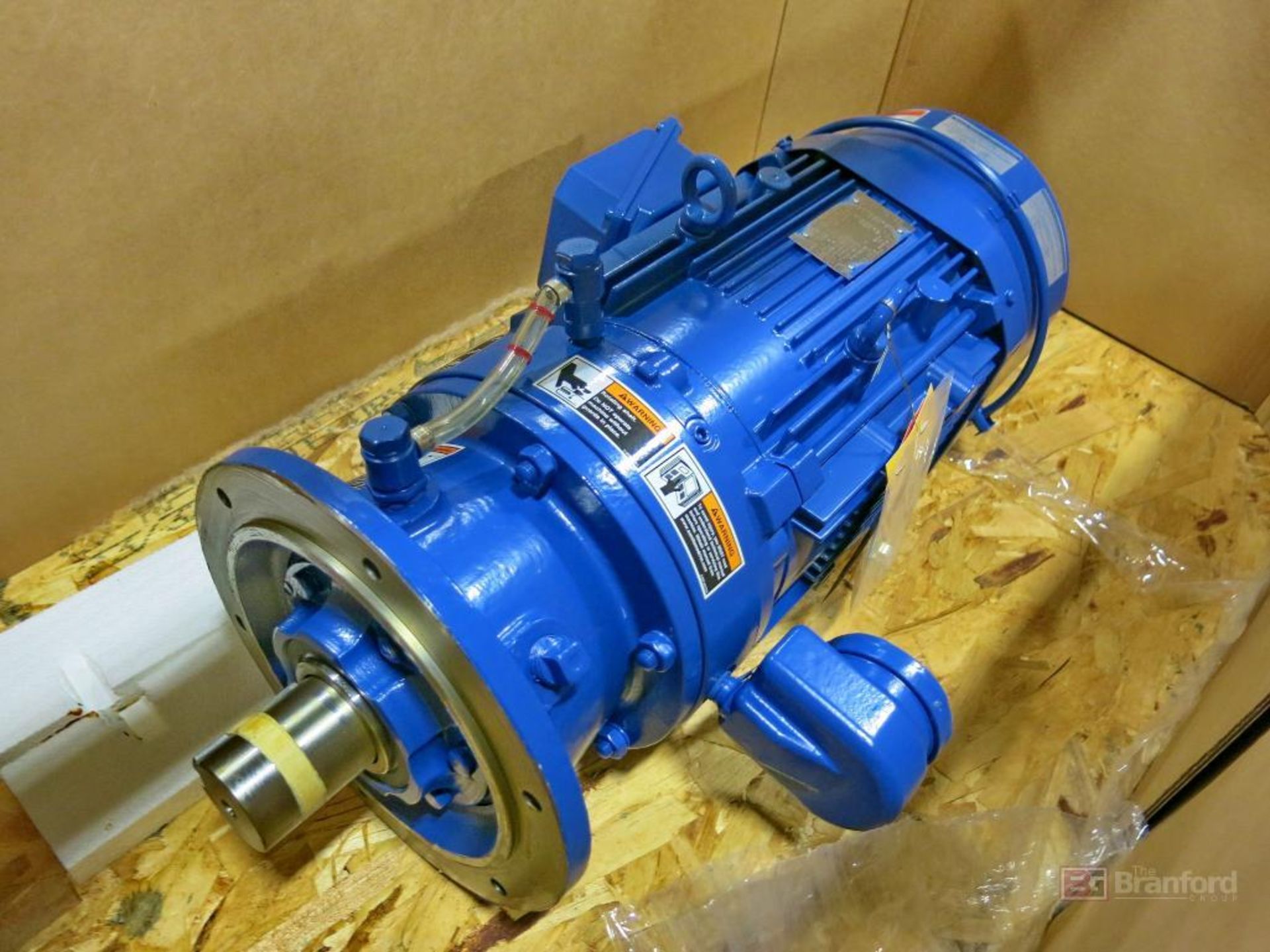 Sumitomo Speed Reducer w / 5-HP Motor - Image 3 of 3