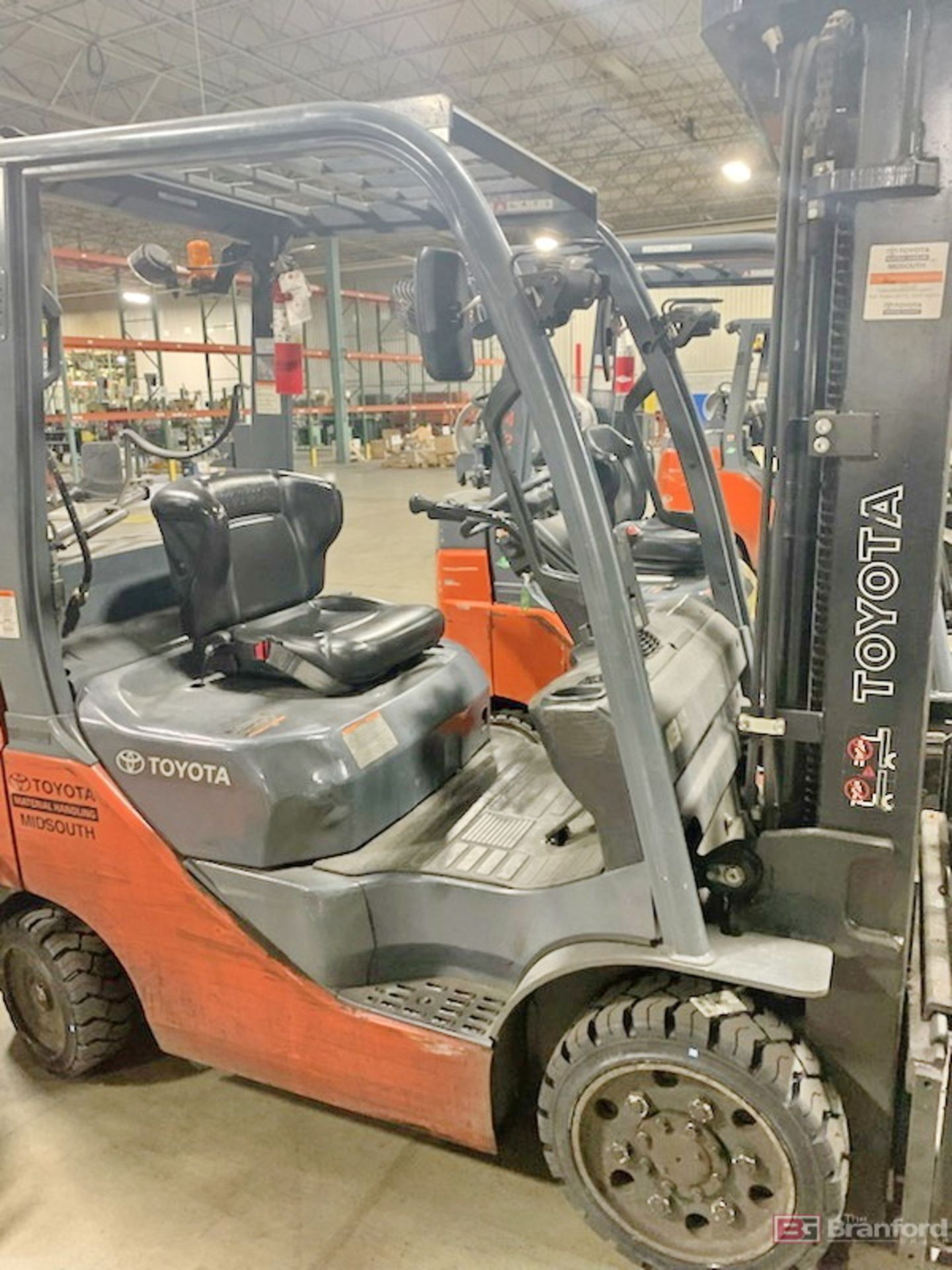 Toyota 4500-Lb Cap. Model 8FGCU25 Forklift