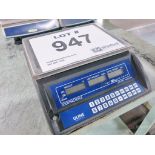 Uline Model JCE-30K 60 Lb Cap. Digital Counting Scale