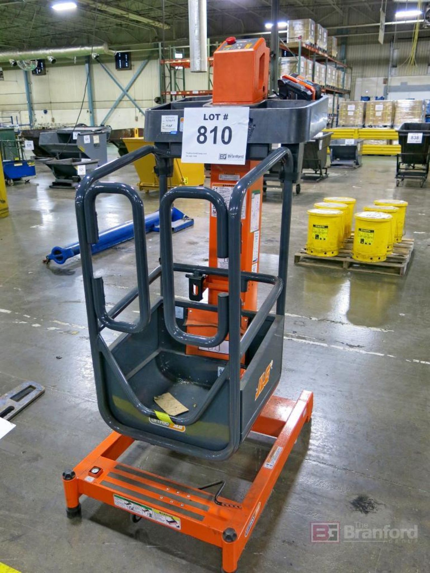 JLG Lift Pod Model FT70 40V Cordless