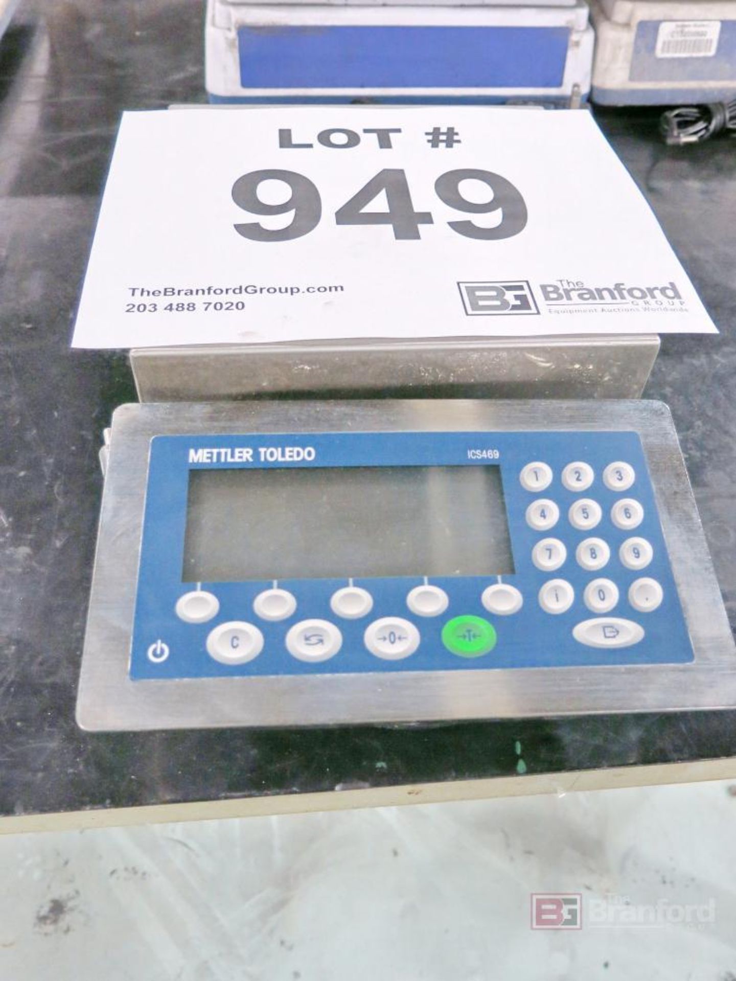 Mettler Toledo Model ICS469 Digital Scale