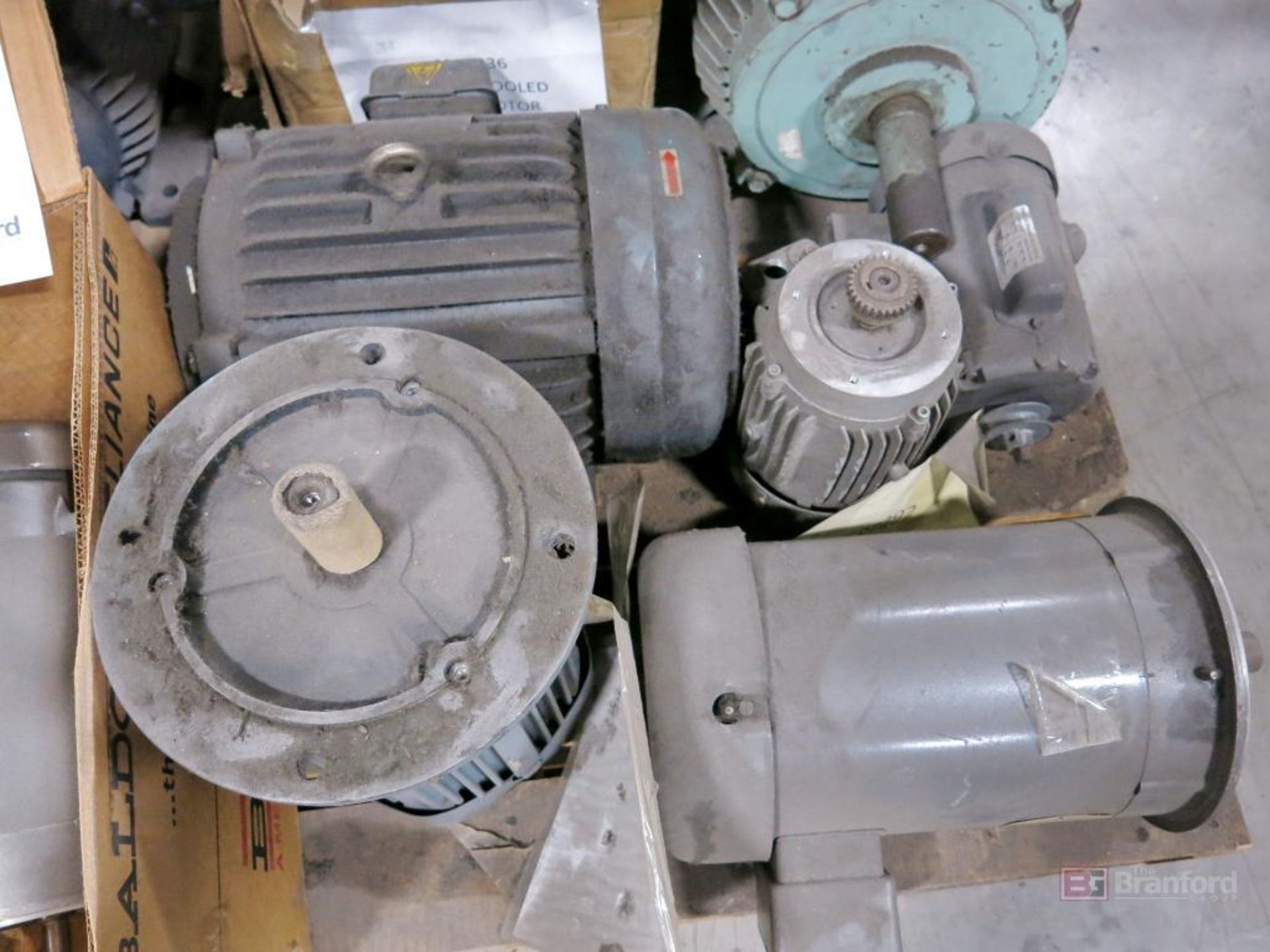 Large Lot of Electric Motors, WEG Oil Cooled Pump Motor - Image 3 of 5