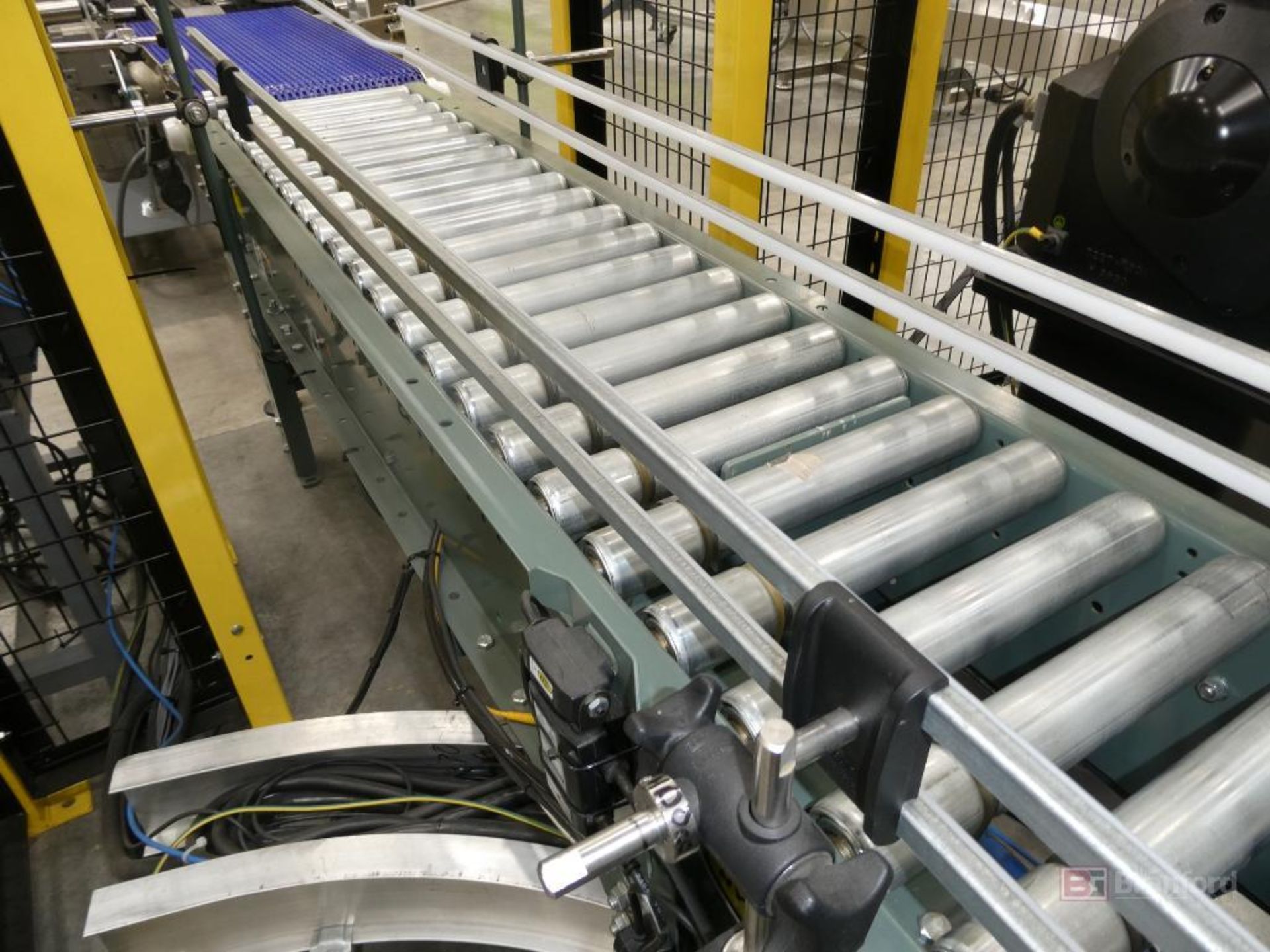 (2) Hytrol Model 190NSPEZ, Industrial Steel Roll Conveyors - Image 2 of 8