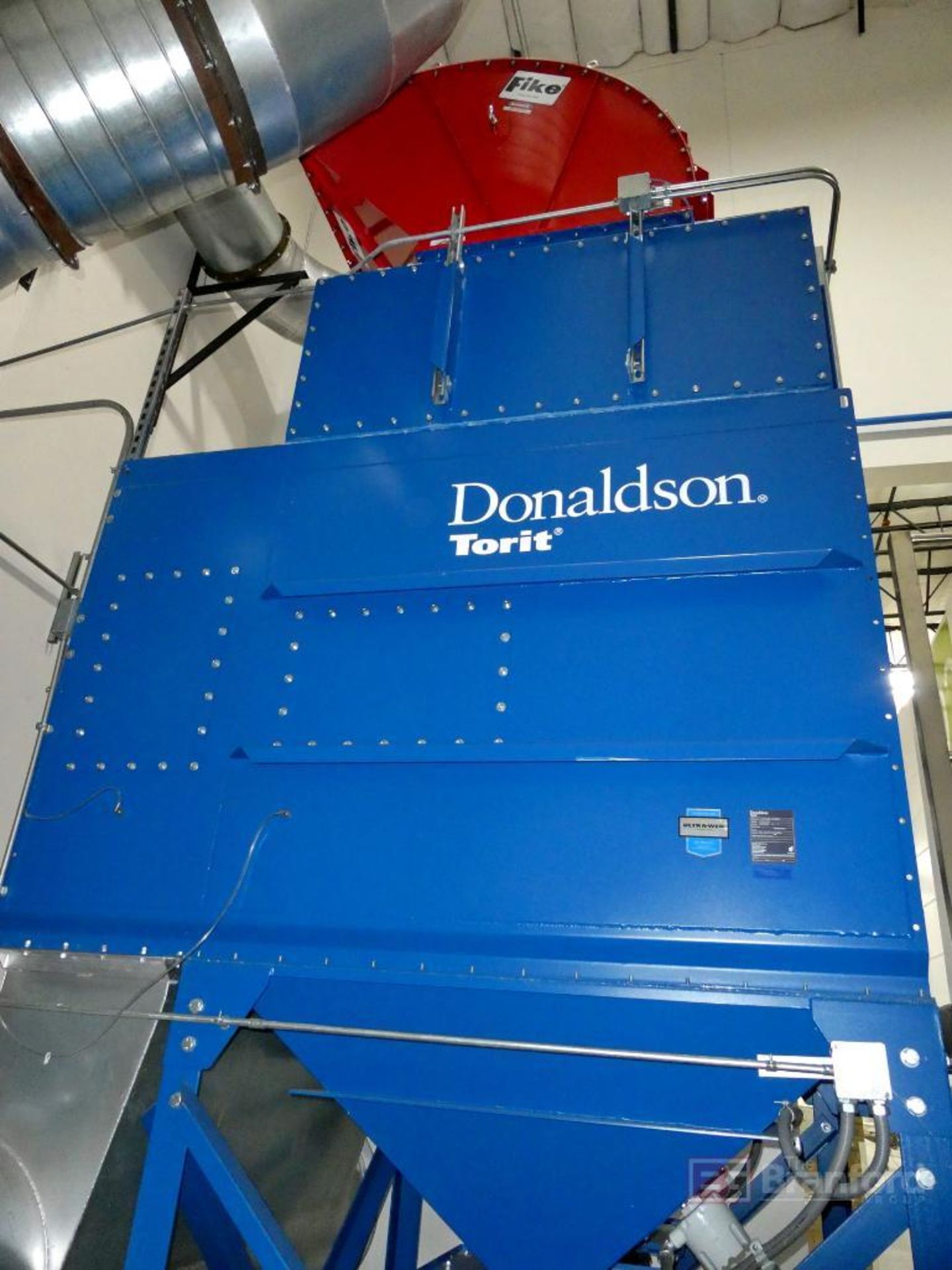 Donaldson-Torit Model DFE4-32, Downflo Evolution 32 Cartridge Dust Collection System - Image 4 of 11