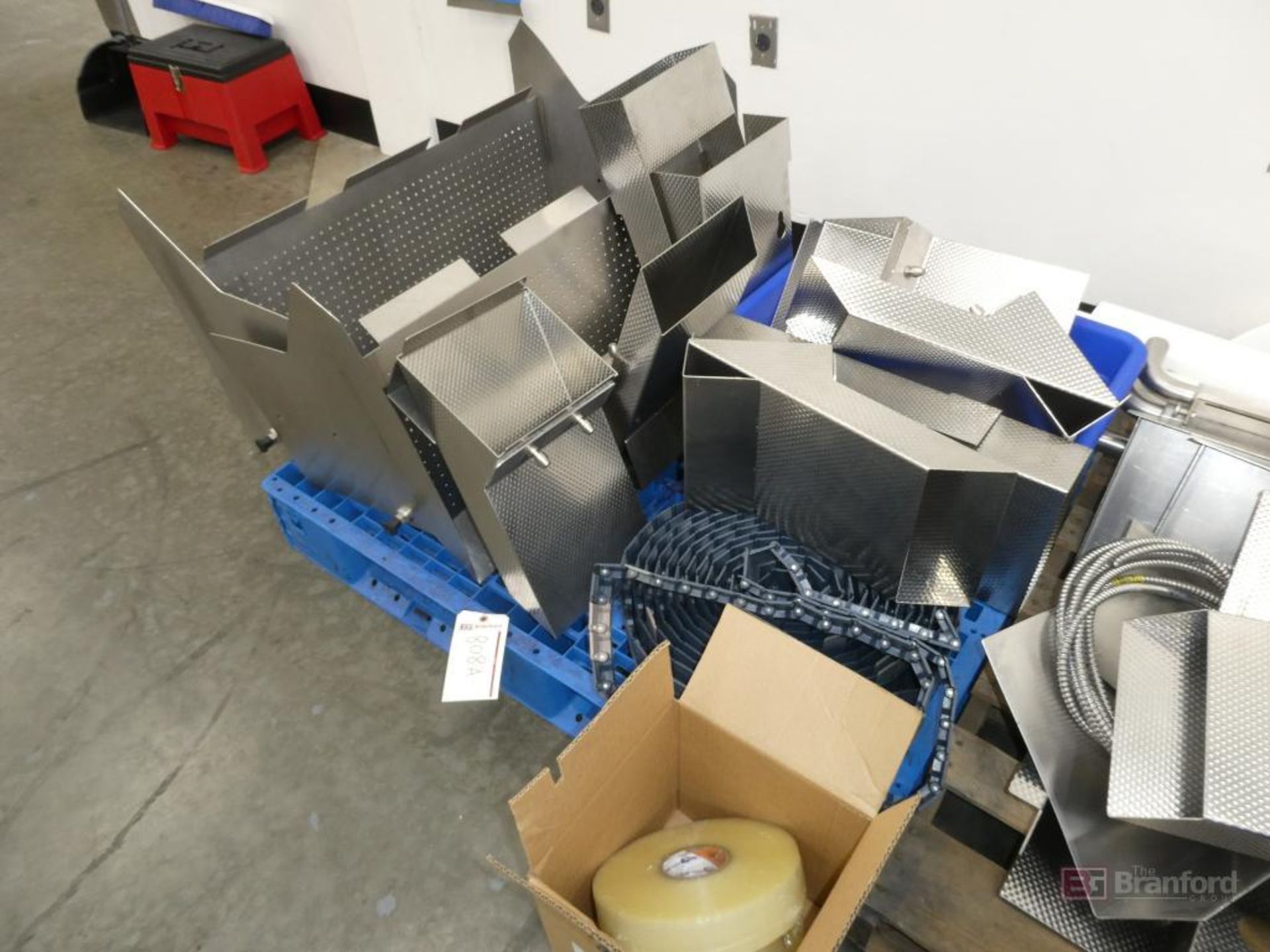 Lot of Stainless Steel and Non-Stainless Spare Parts for the Packaging Line - Image 4 of 4
