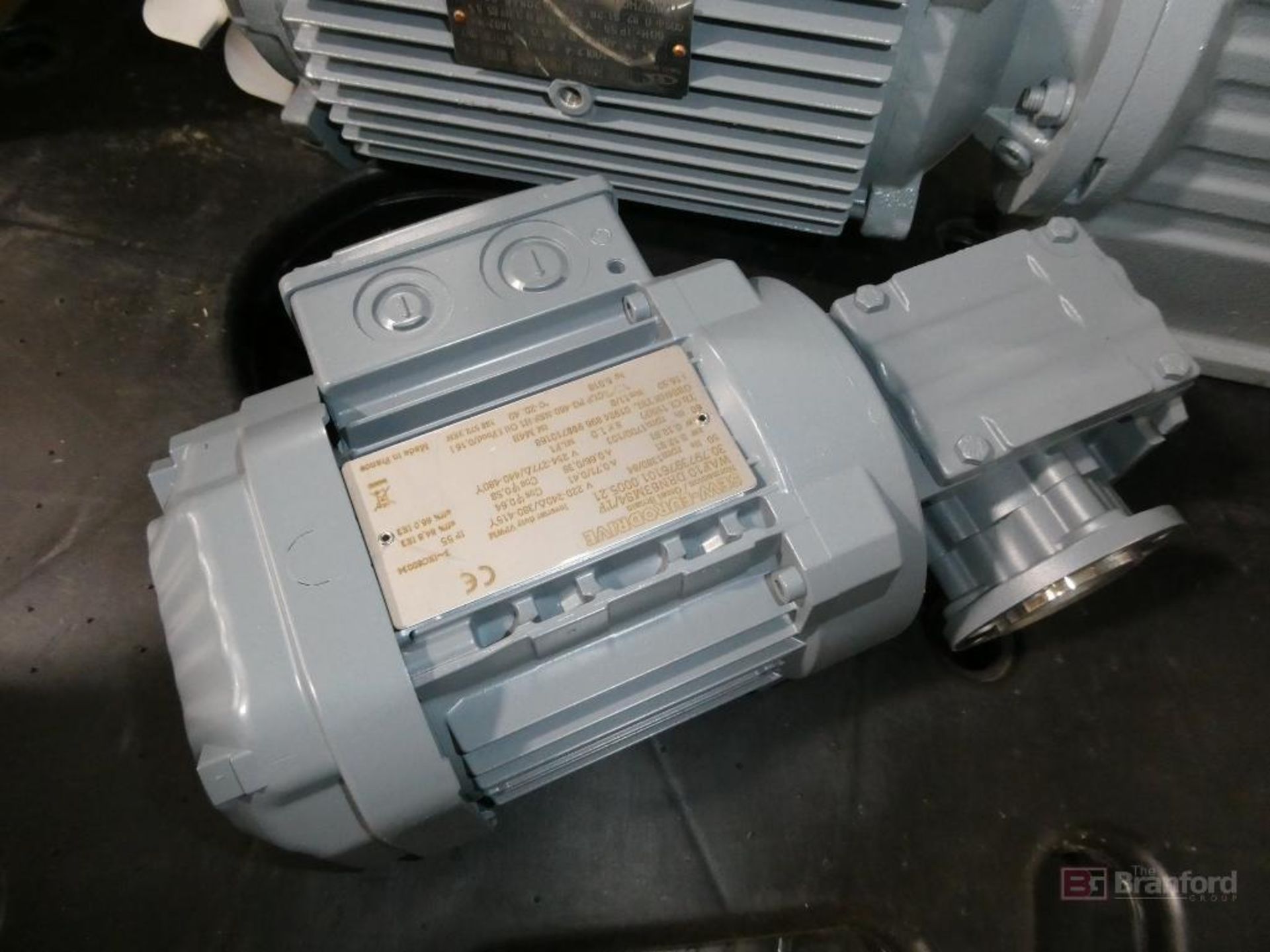 EverGear Model MTJAF67-Y2.2-4P-28-M5A, Gearbox Speed Reducer, Assorted Gear Motors - Image 9 of 10