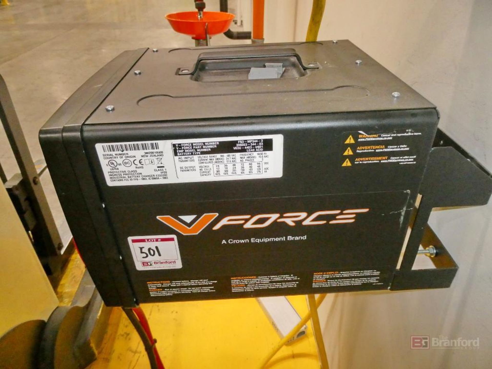 V-Force Model FS3-MP344-3, Forklift Multi-Voltage Battery Charger - Image 3 of 3