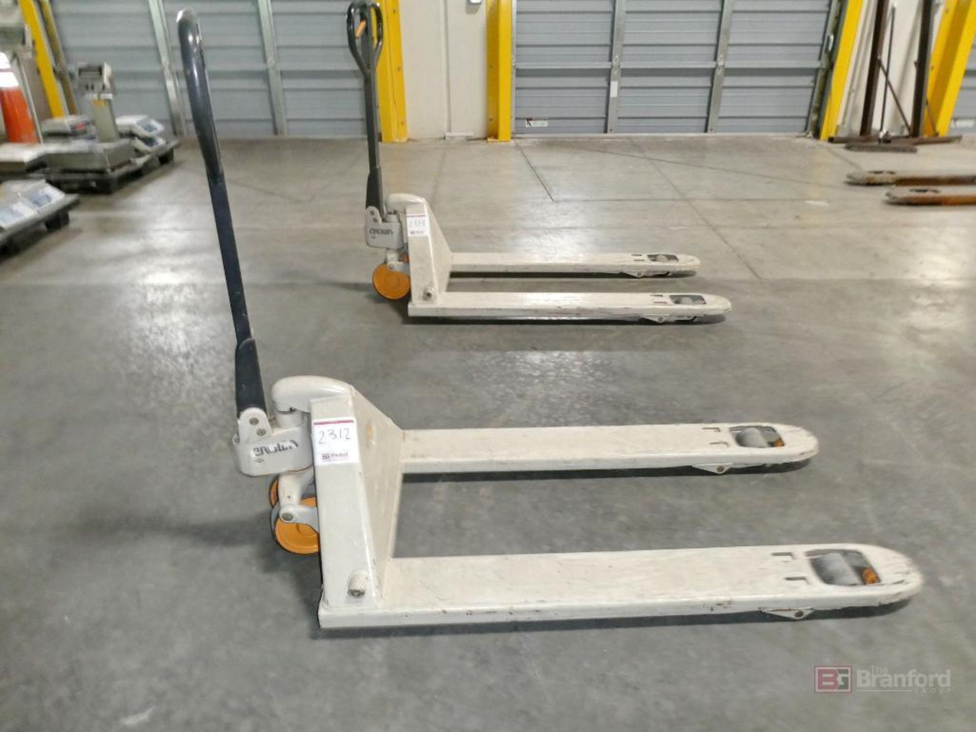 Crown Model PTH50, Pallet Jack