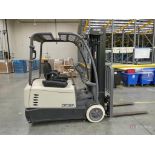 Crown Model SC5245-40, 3 Wheel Electric Fork Truck