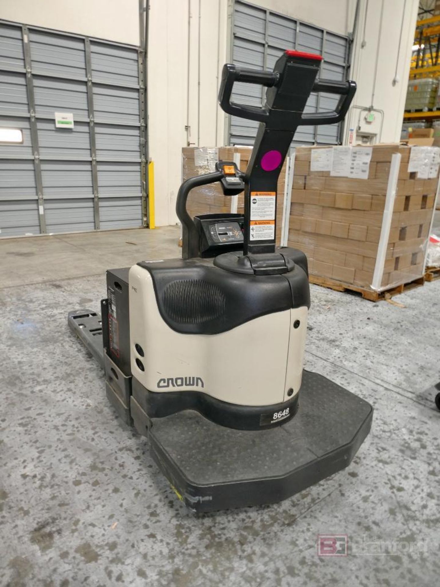 Crown Model PE4500-60, 24V Electric Pallet Jack - Image 3 of 8