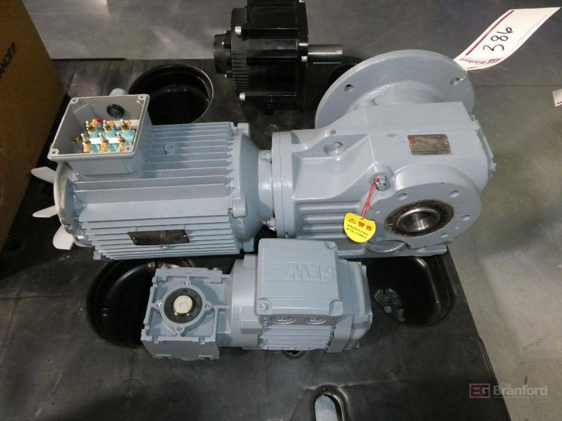 EverGear Model MTJAF67-Y2.2-4P-28-M5A, Gearbox Speed Reducer, Assorted Gear Motors - Image 4 of 10