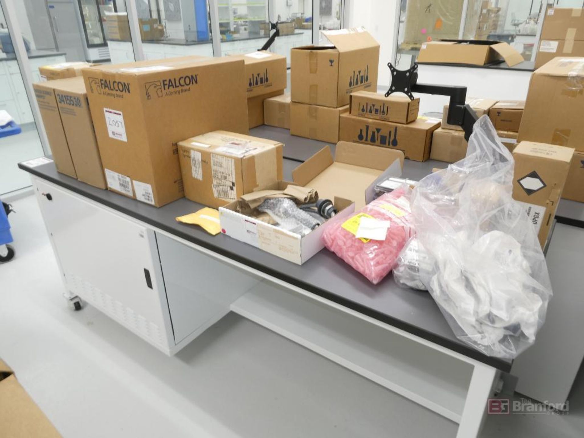 Lot of Lab Supplies - Image 9 of 18