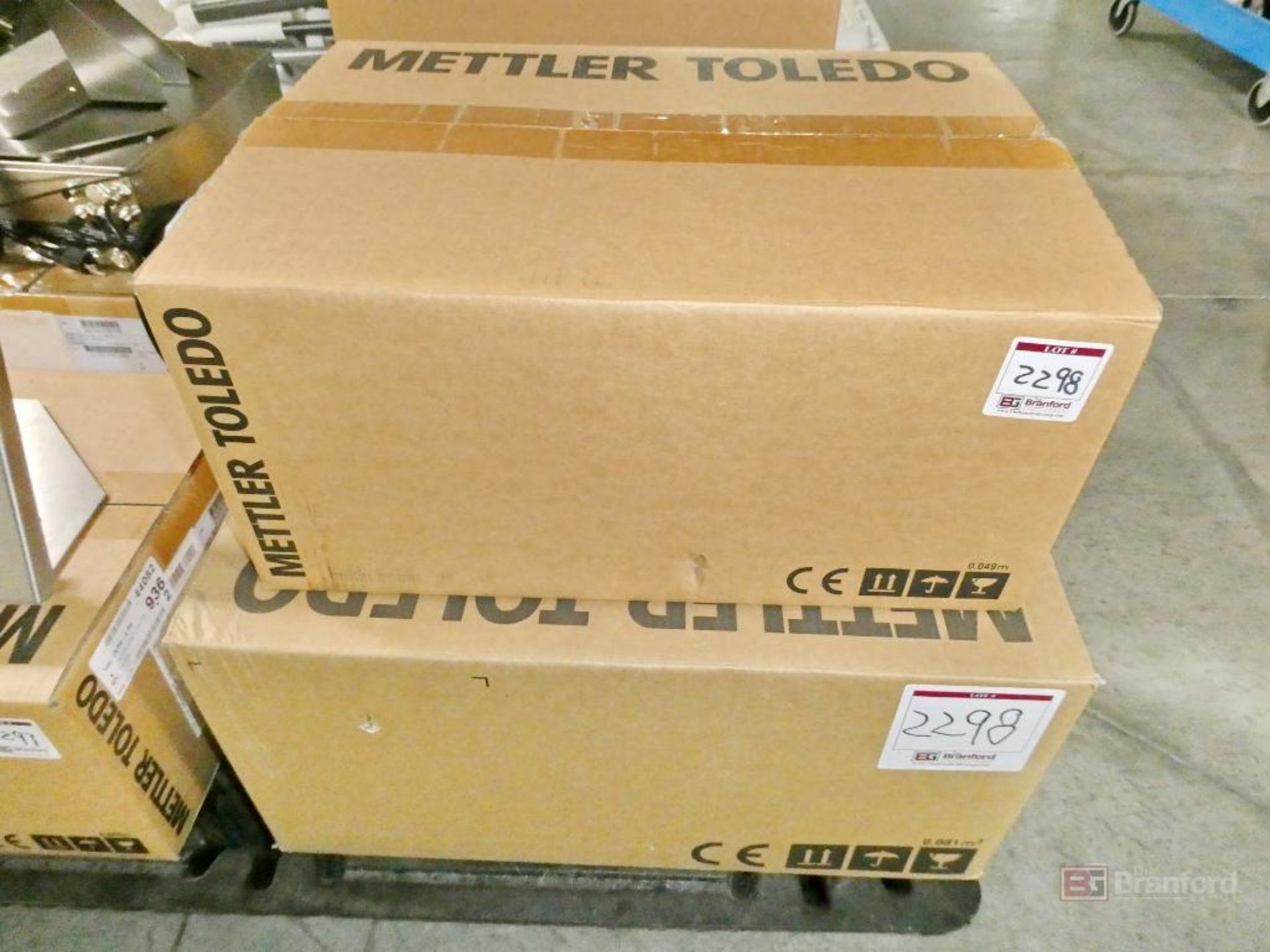 Mettler Toledo Model IND970-Elo1, High Precision Bench Weighing Platform