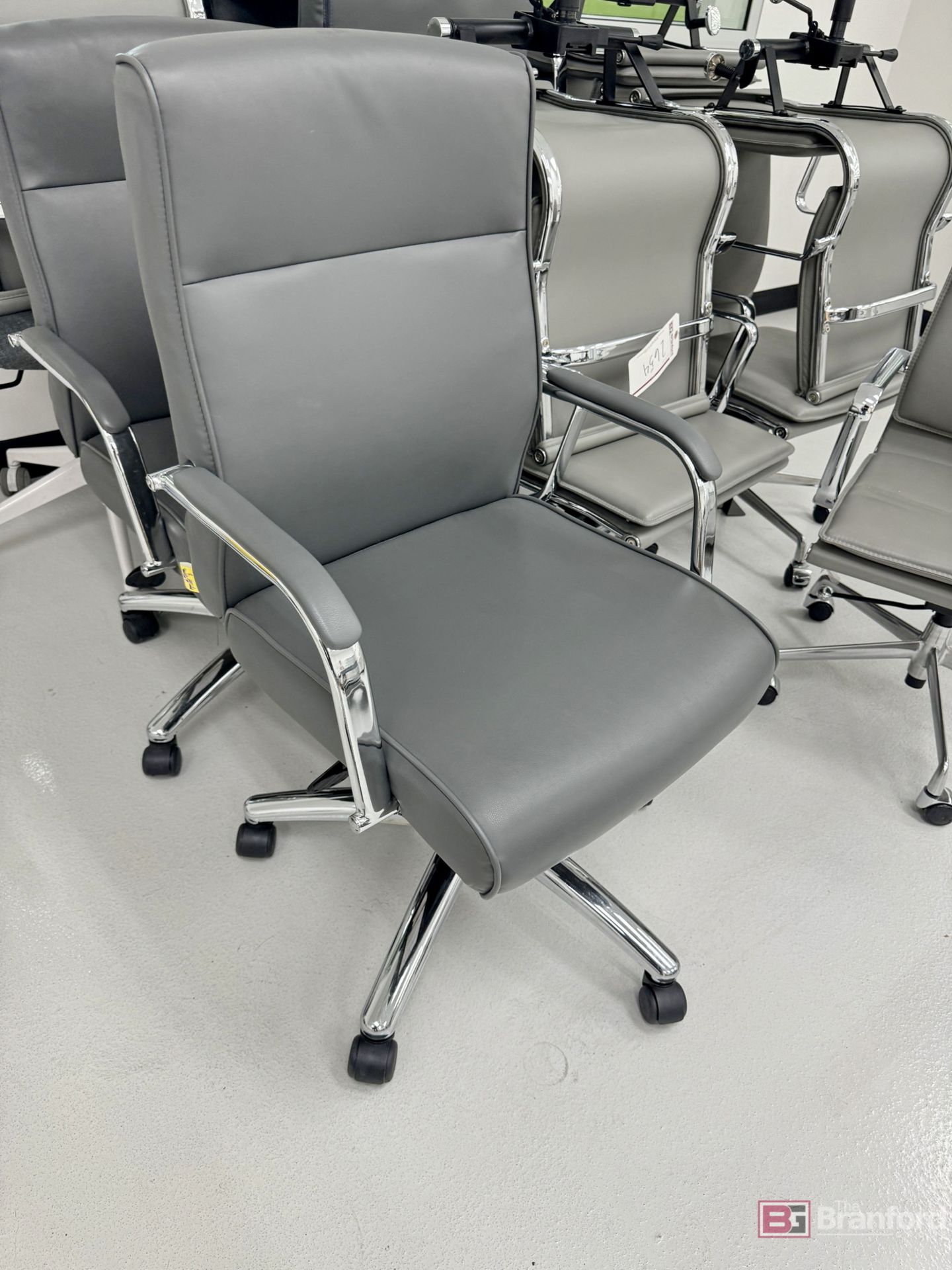 (14) assorted swivel office chairs - Image 3 of 7