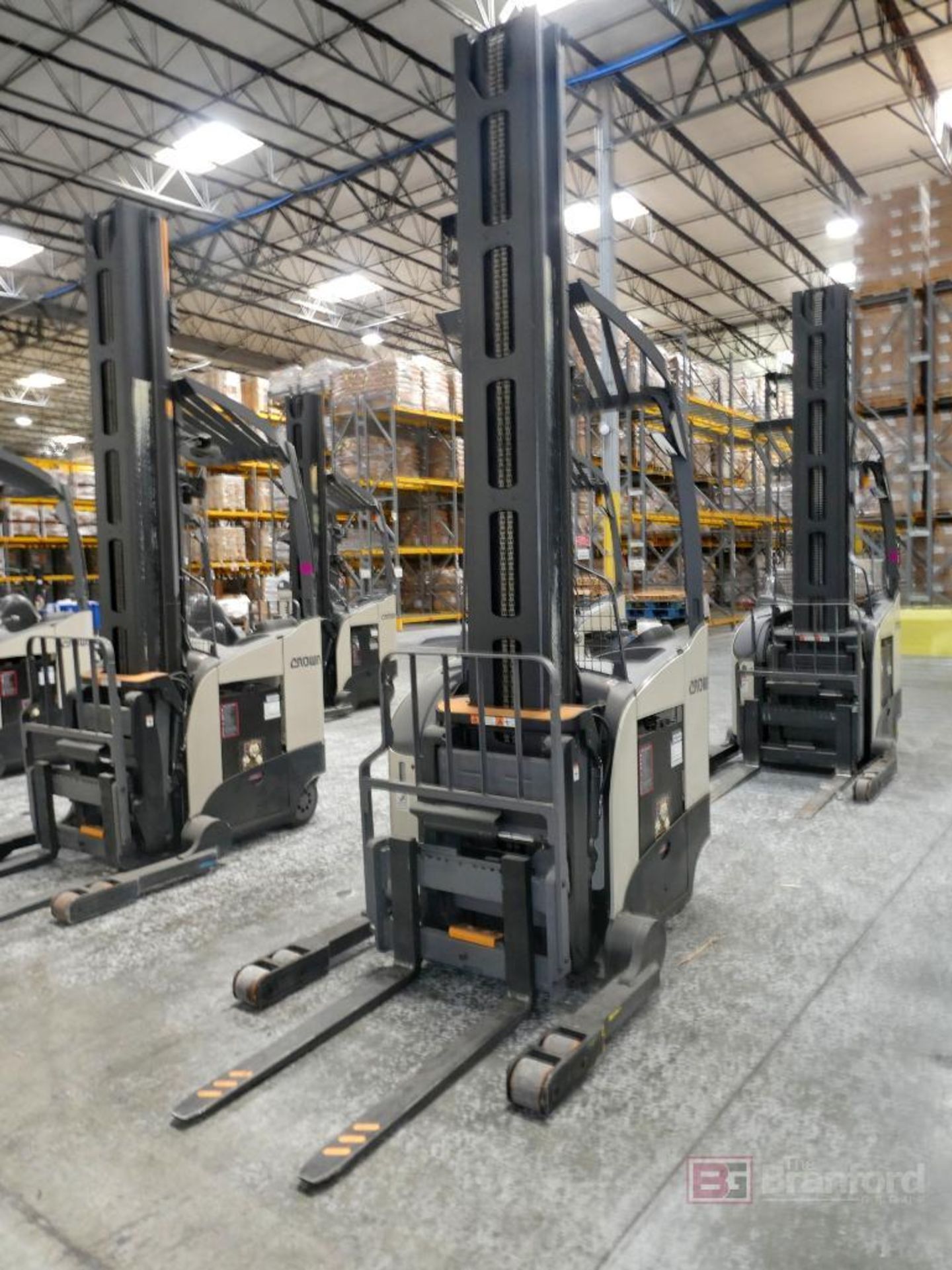 Crown Model RM6025-45, Electric Reach Forklift - Image 2 of 11
