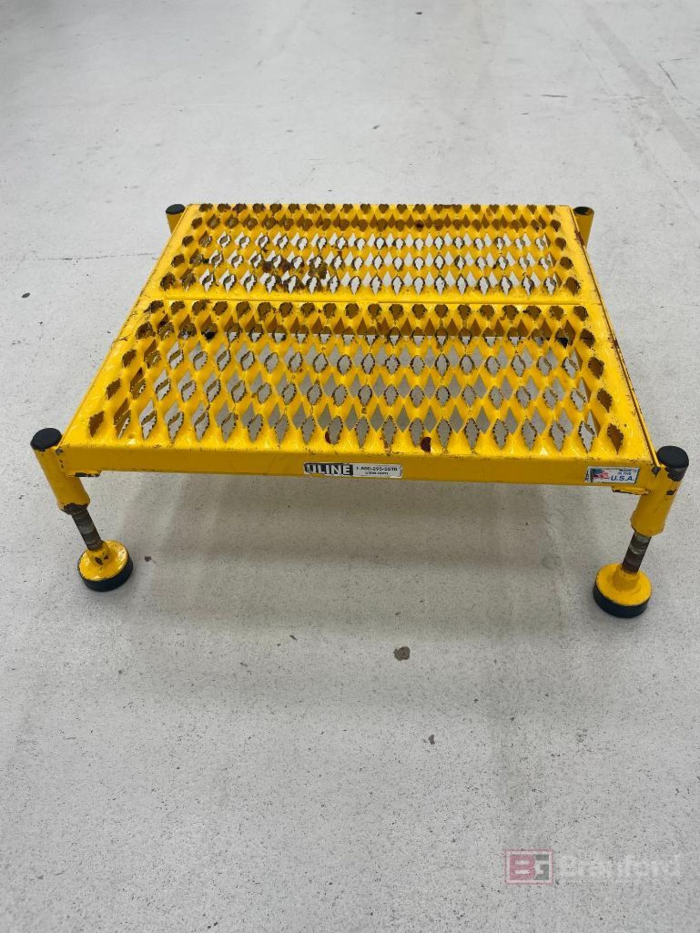 (5) Uline yellow step stools, grated - Image 2 of 3