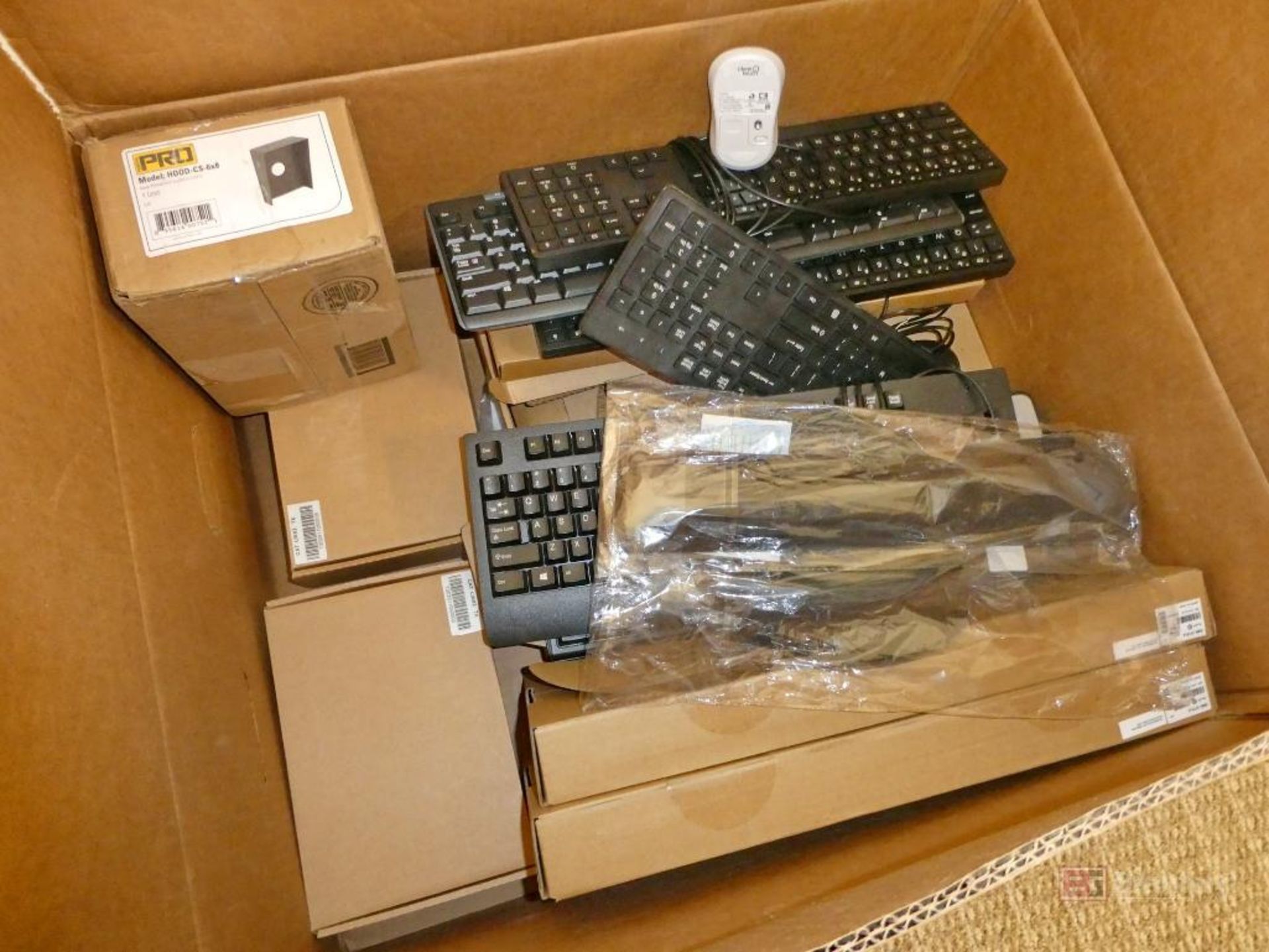(1) Box of Networking Equipment - Image 3 of 4