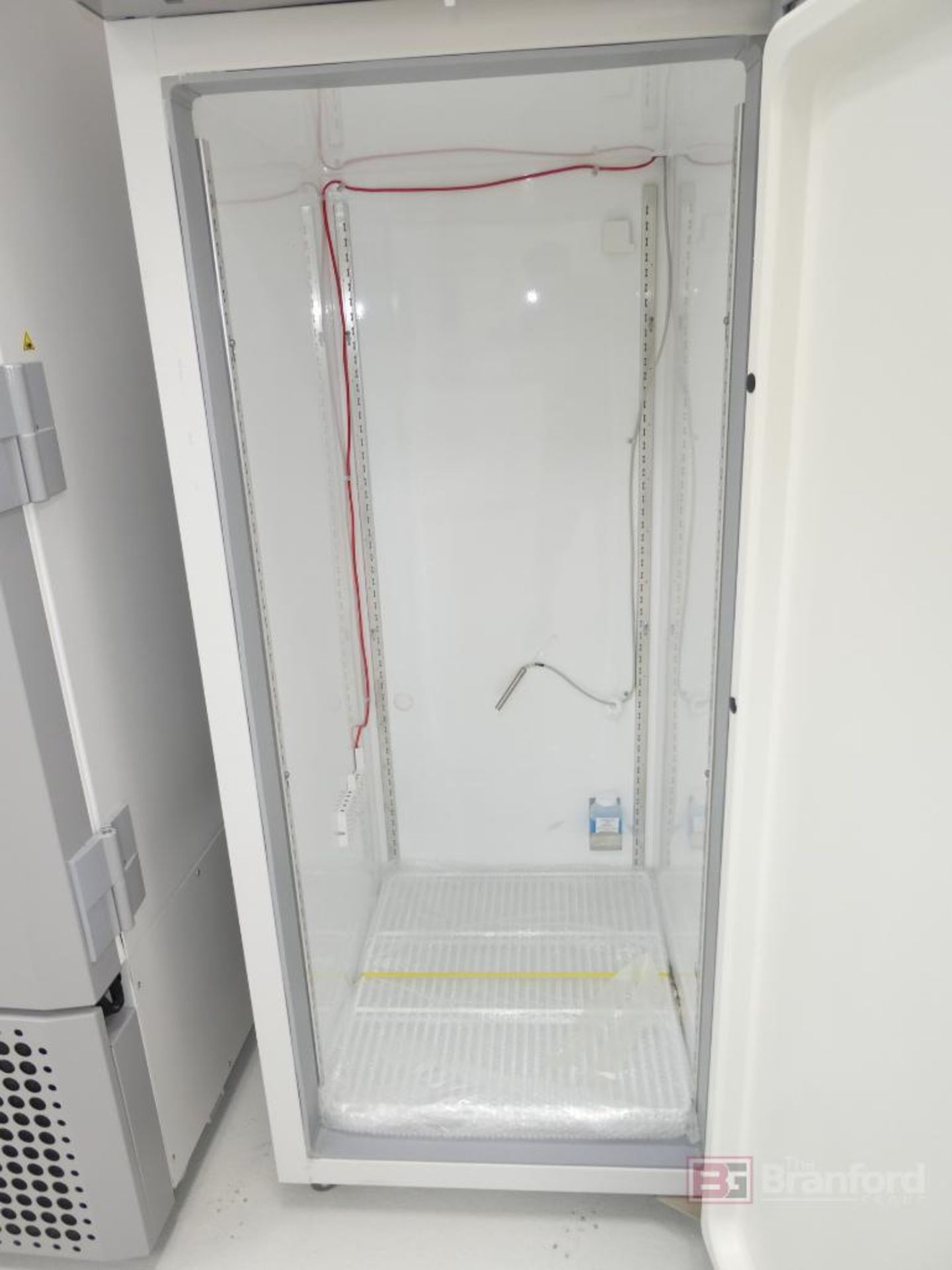 ThermoFisher Scientific Model TSX2320FA, TSX Series Ultra-Low Single Door Freezer - Image 4 of 5