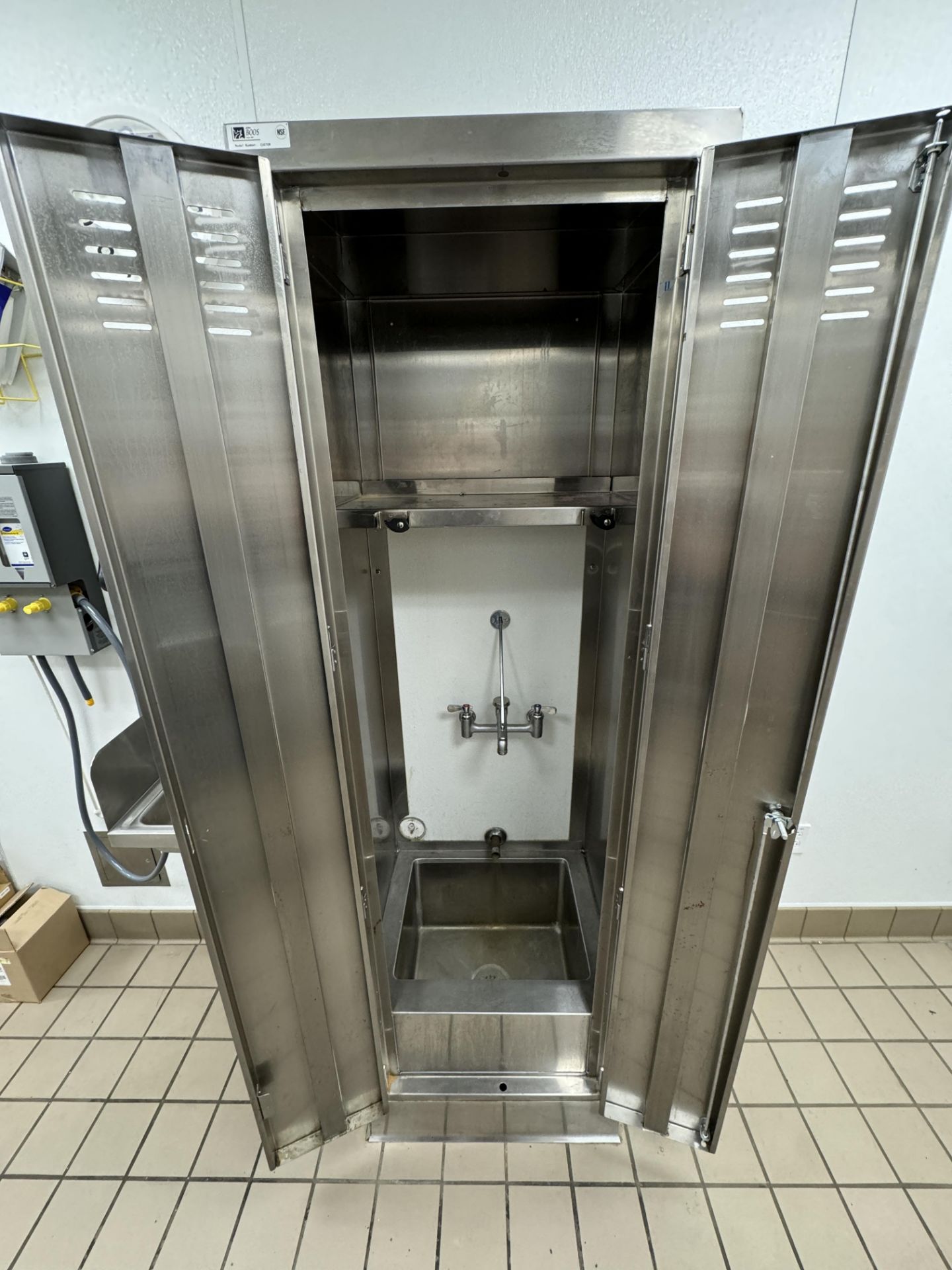 Stainless Steel Sink with Locker enclosure